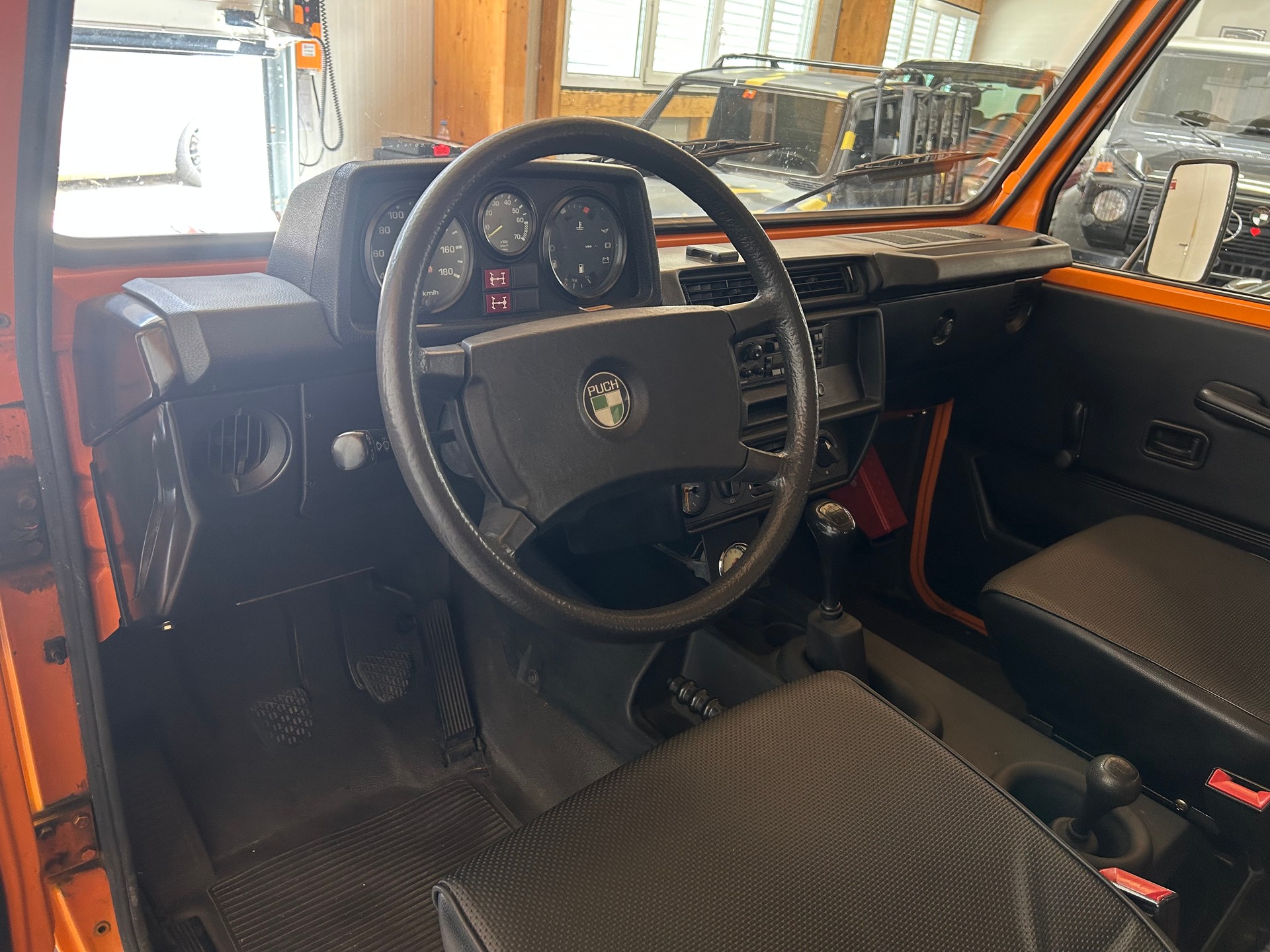 MERCEDES-BENZ Puch G (230 GE SW) Schweizer Ausführung-image-11