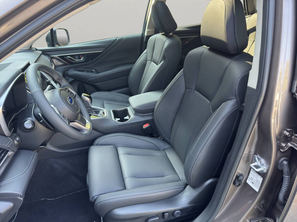 SUBARU Outback 2.5i Final Edition-image-17