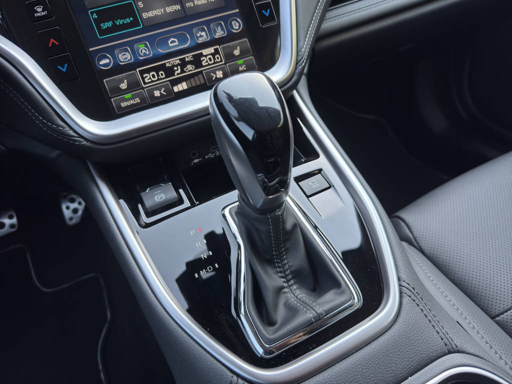 SUBARU Outback 2.5i Final Edition-image-15