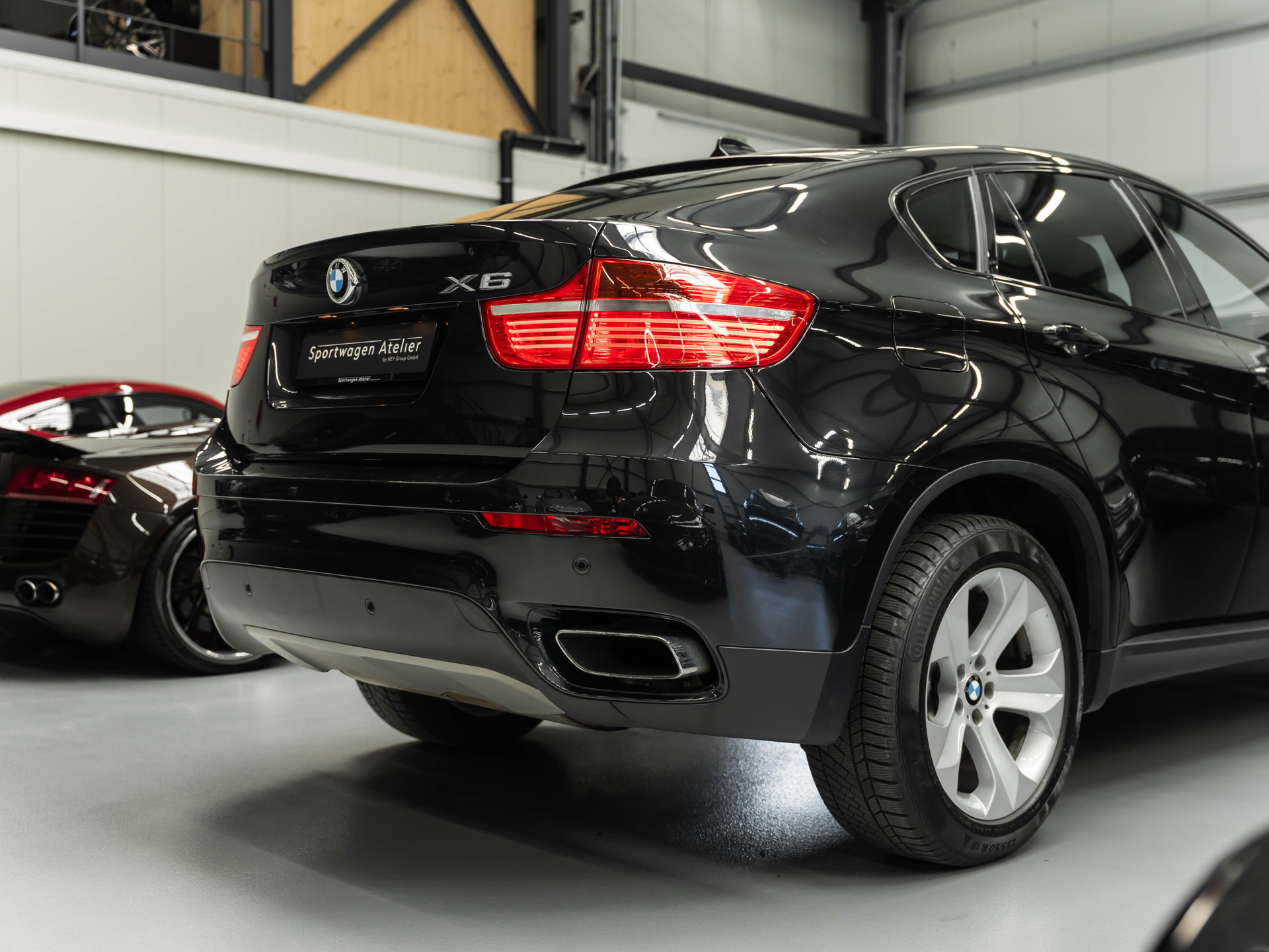 BMW X6 xDrive 50i Steptronic-image-15
