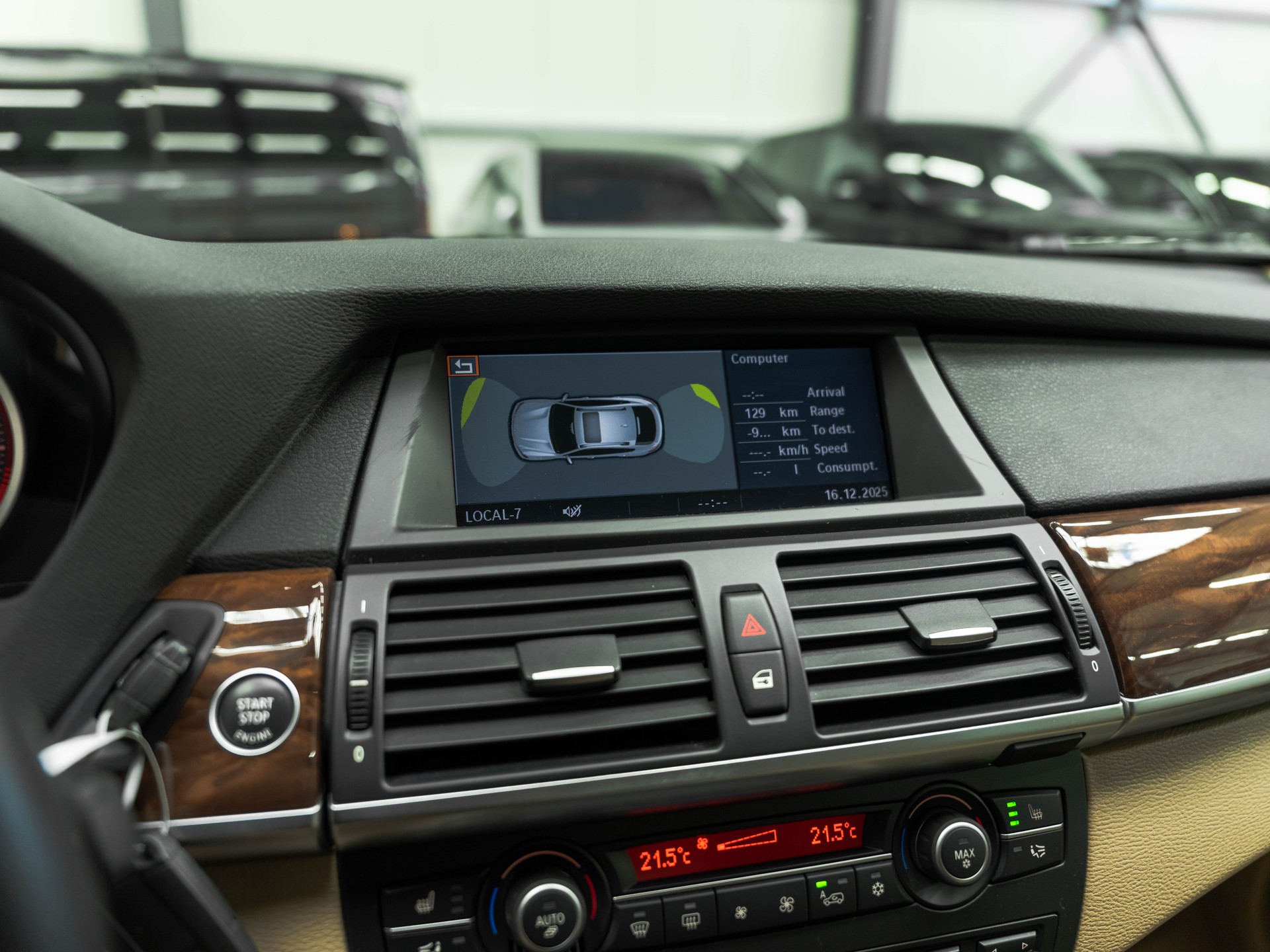 BMW X6 xDrive 50i Steptronic-image-26