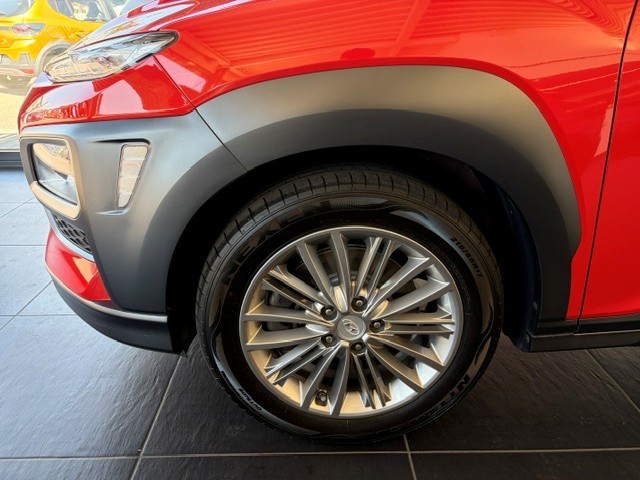 HYUNDAI Kona 1.6 T-GDi Launch 4WD DCT-showroom-element-3