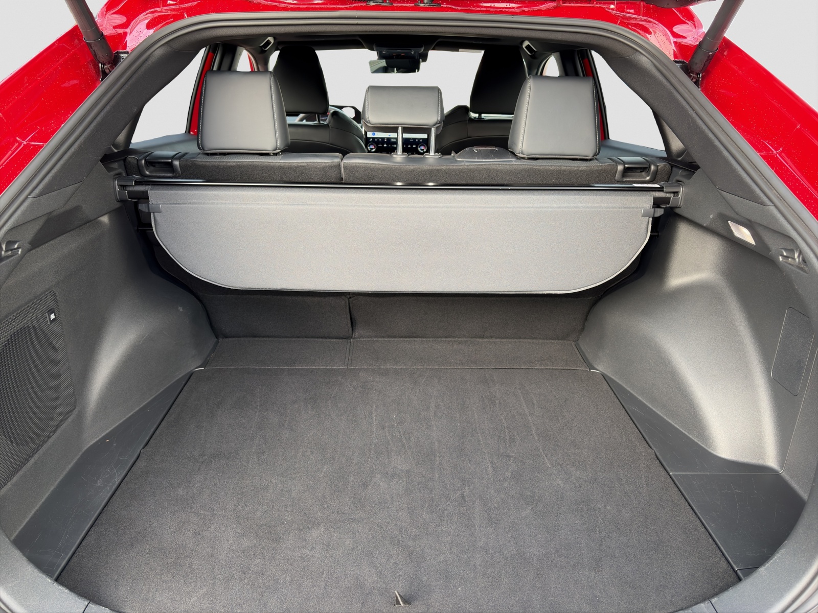 TOYOTA bZ4X Premium AWD-image-11