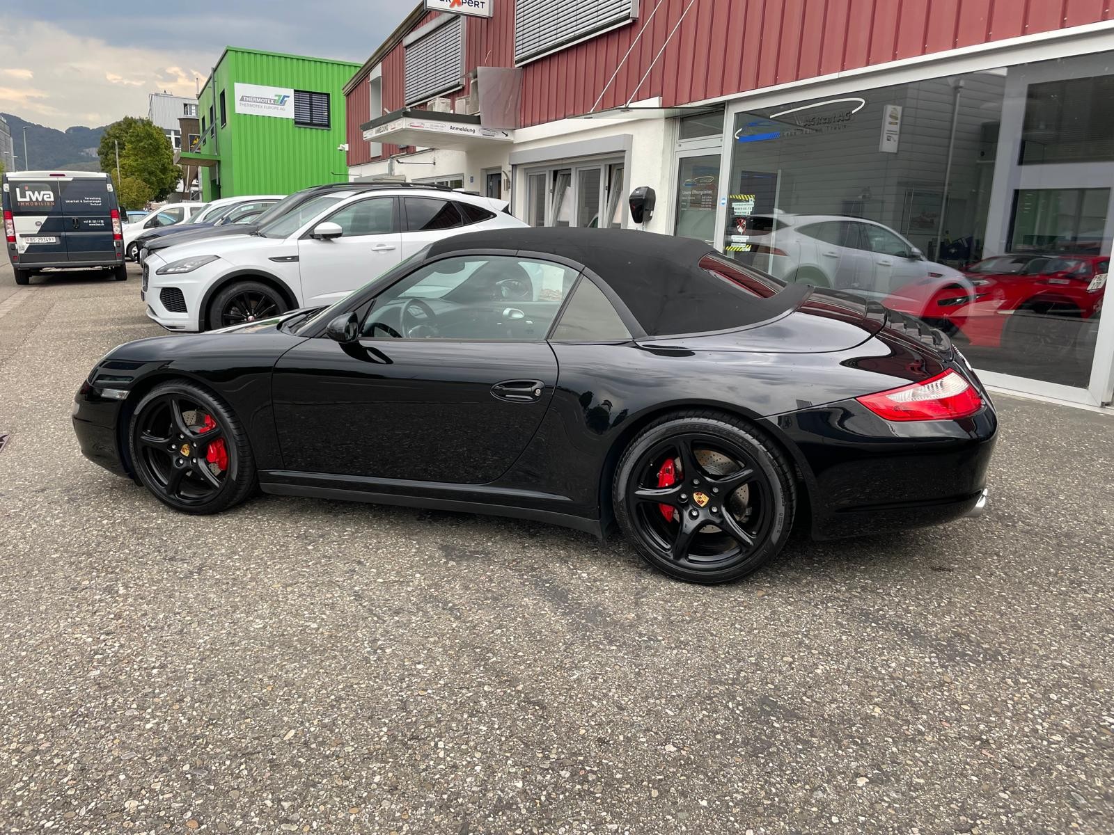 PORSCHE 911 Cabrio Carrera 4S-showroom-element-2