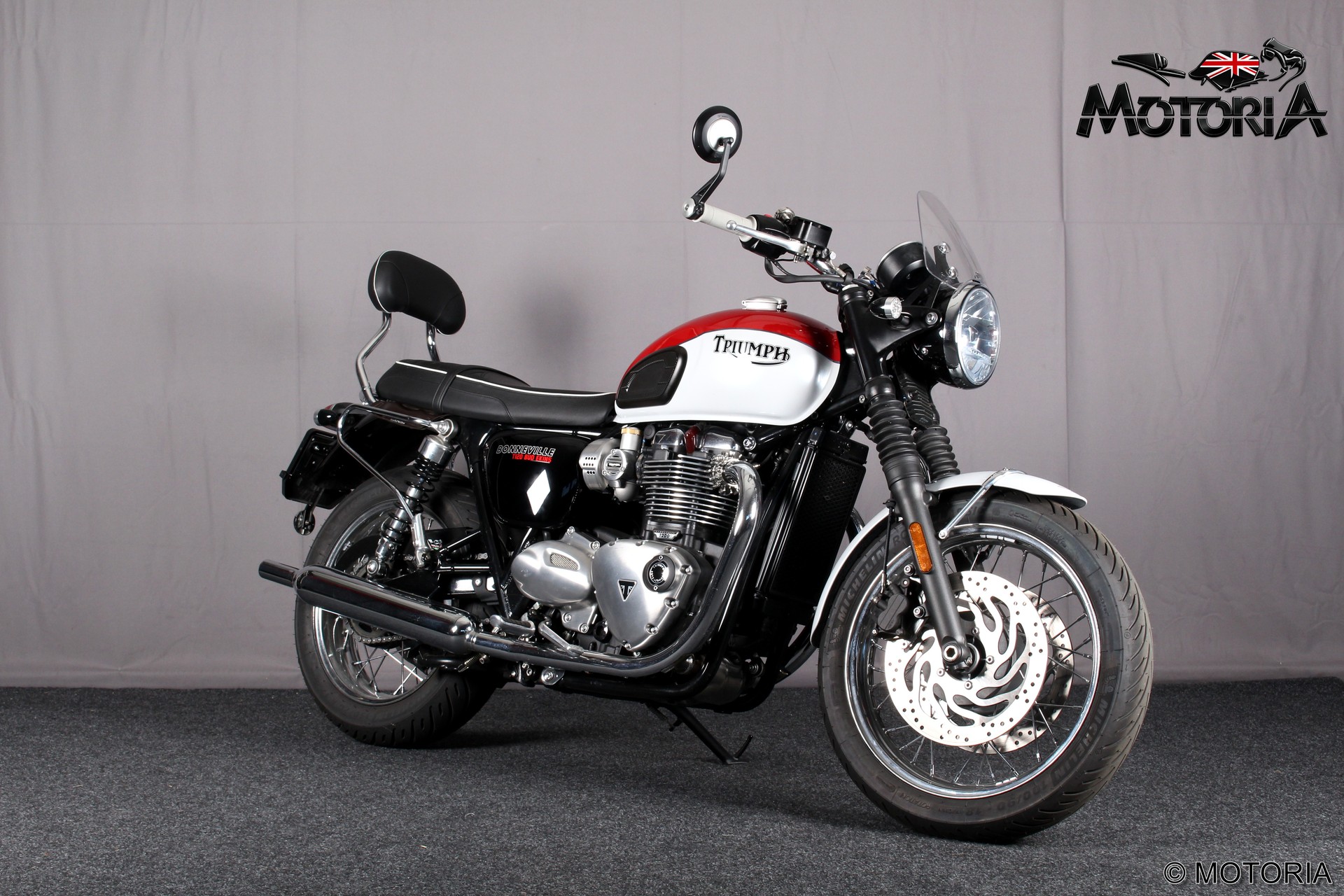TRIUMPH Bonneville T120 ABS-image-0