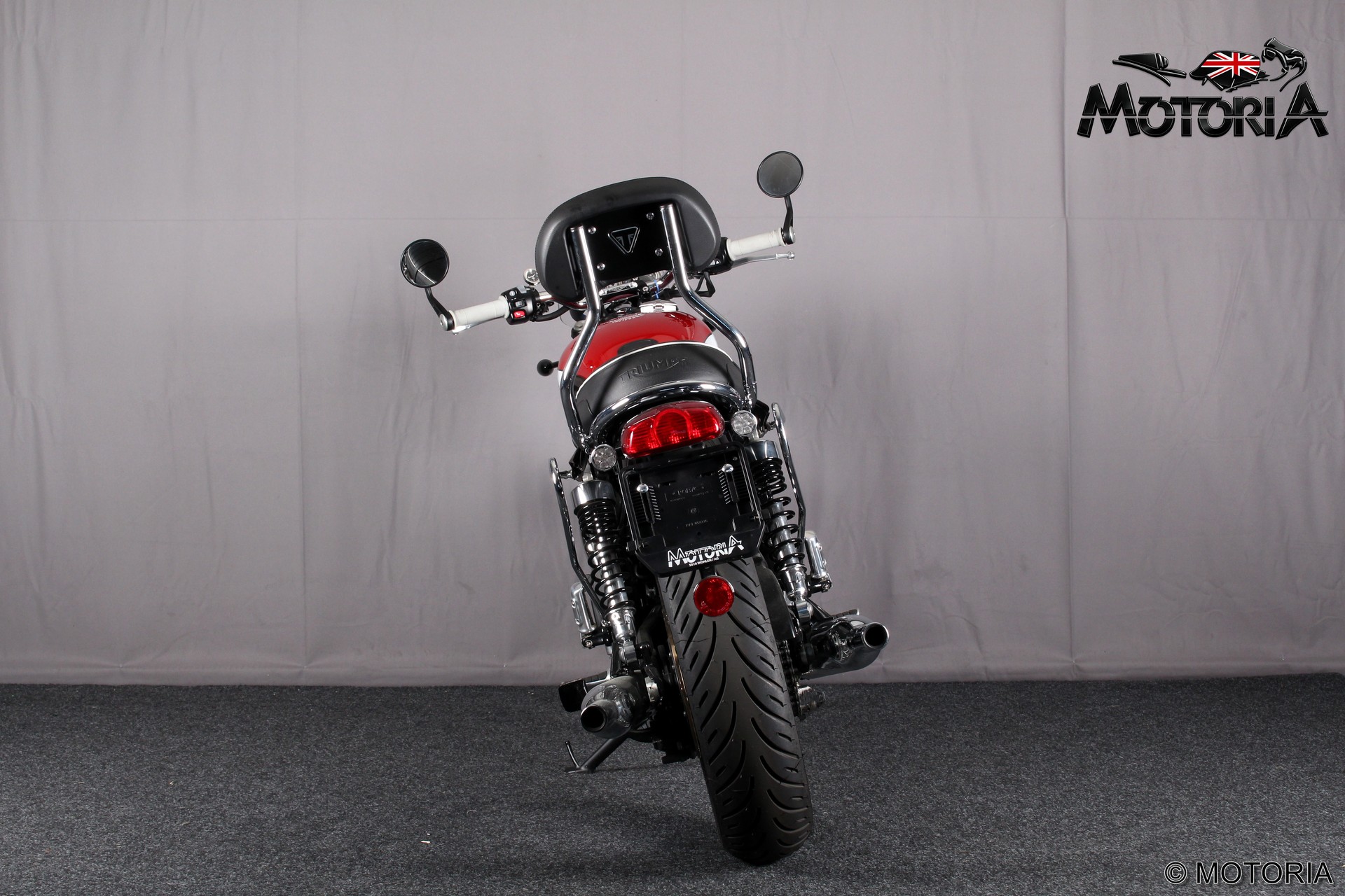 TRIUMPH Bonneville T120 ABS-image-3