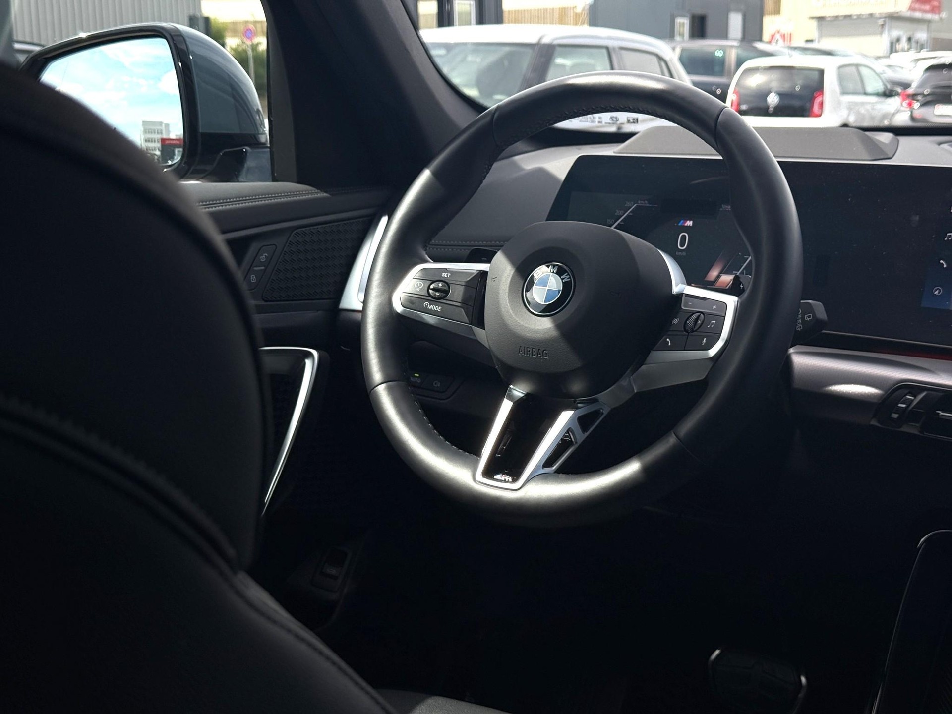 BMW X1 23d xDrive M Sport * HEAD-UP * 360° KAMERA * PACK INNOVATION * DRIVING ASSISTANT PROFESSIONAL *-image-22