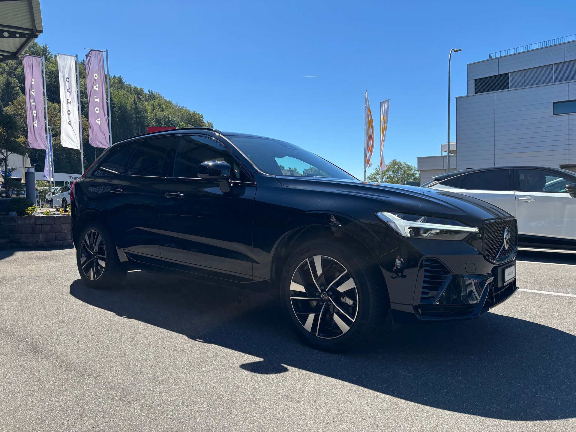 VOLVO XC60 T6 eAWD PluginHybrid Plus Dark Geartronic-image-7