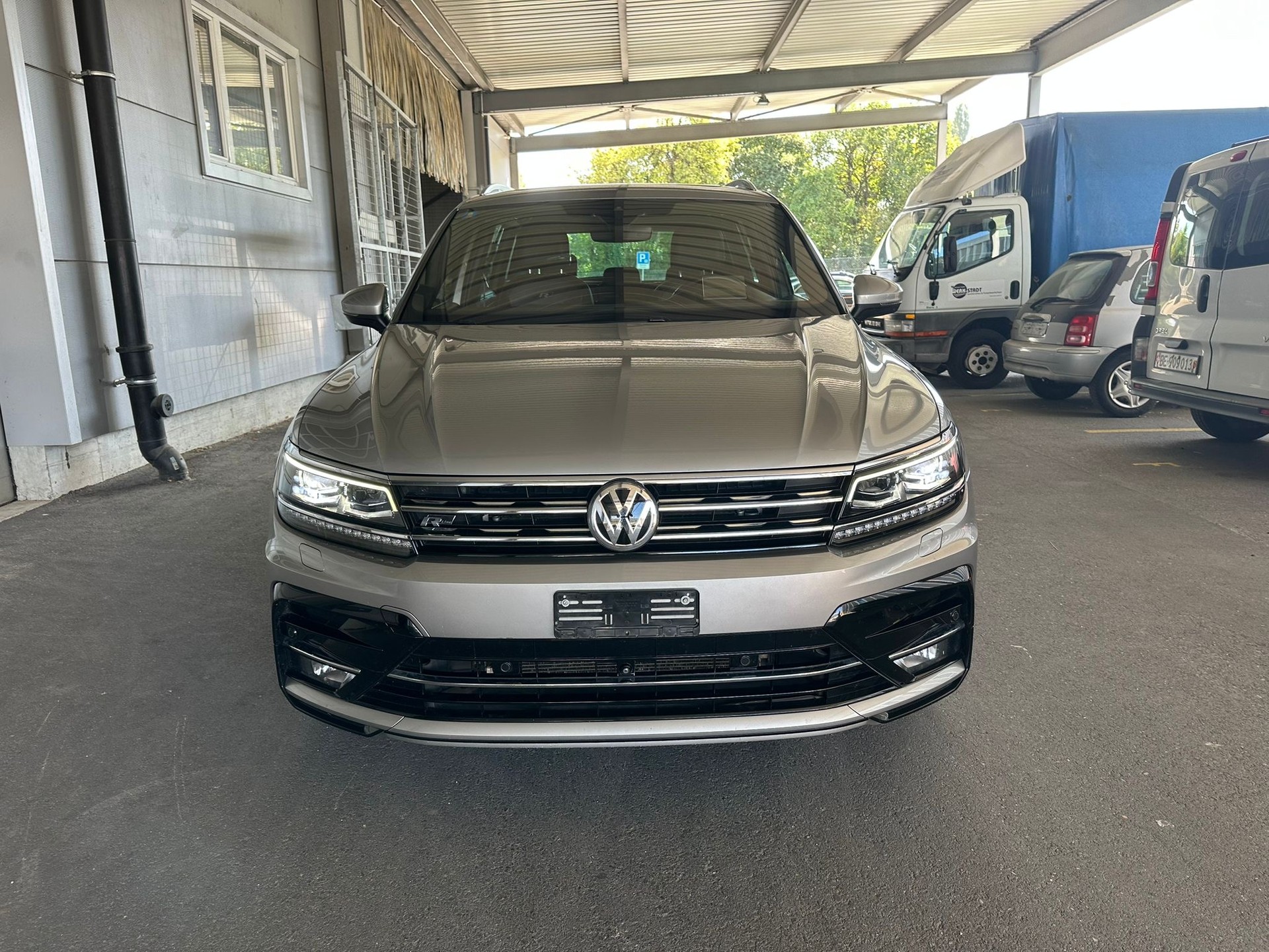 VW Tiguan 2.0 TDI R-Line 4Motion DSG