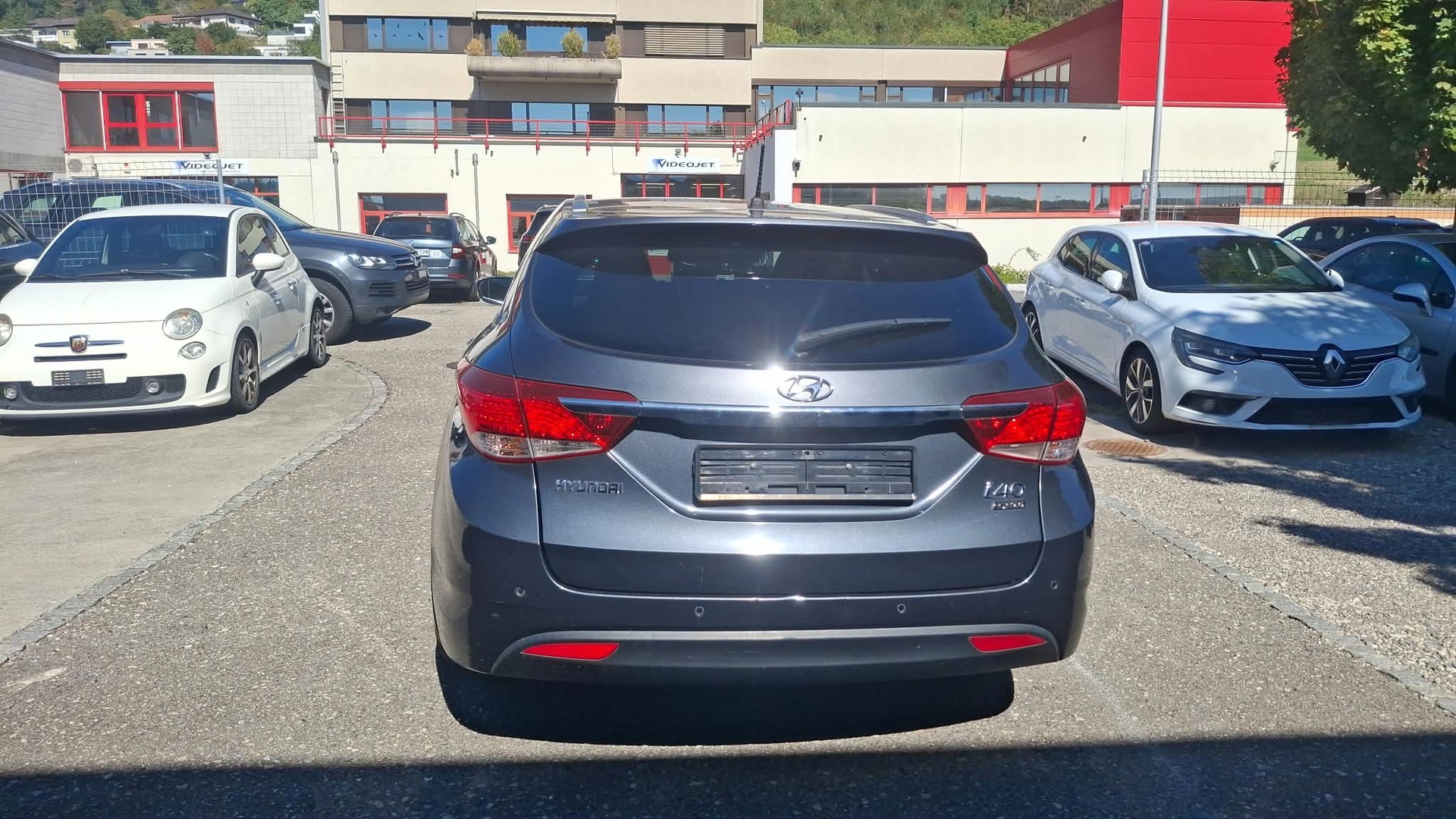 HYUNDAI i40 Wagon 1.7 CRDI ISG Comfort-image-2