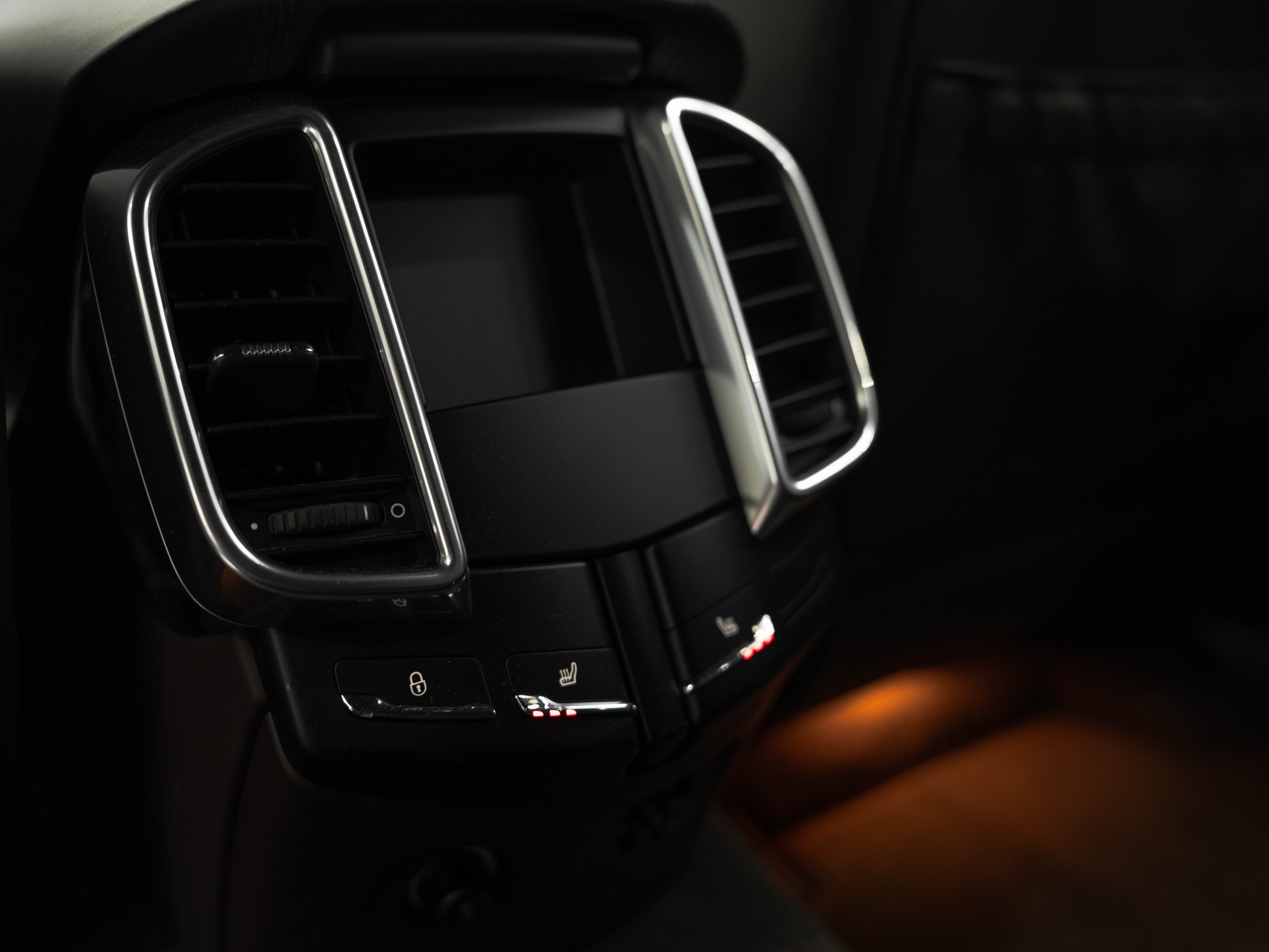 PORSCHE Cayenne GTS-image-12