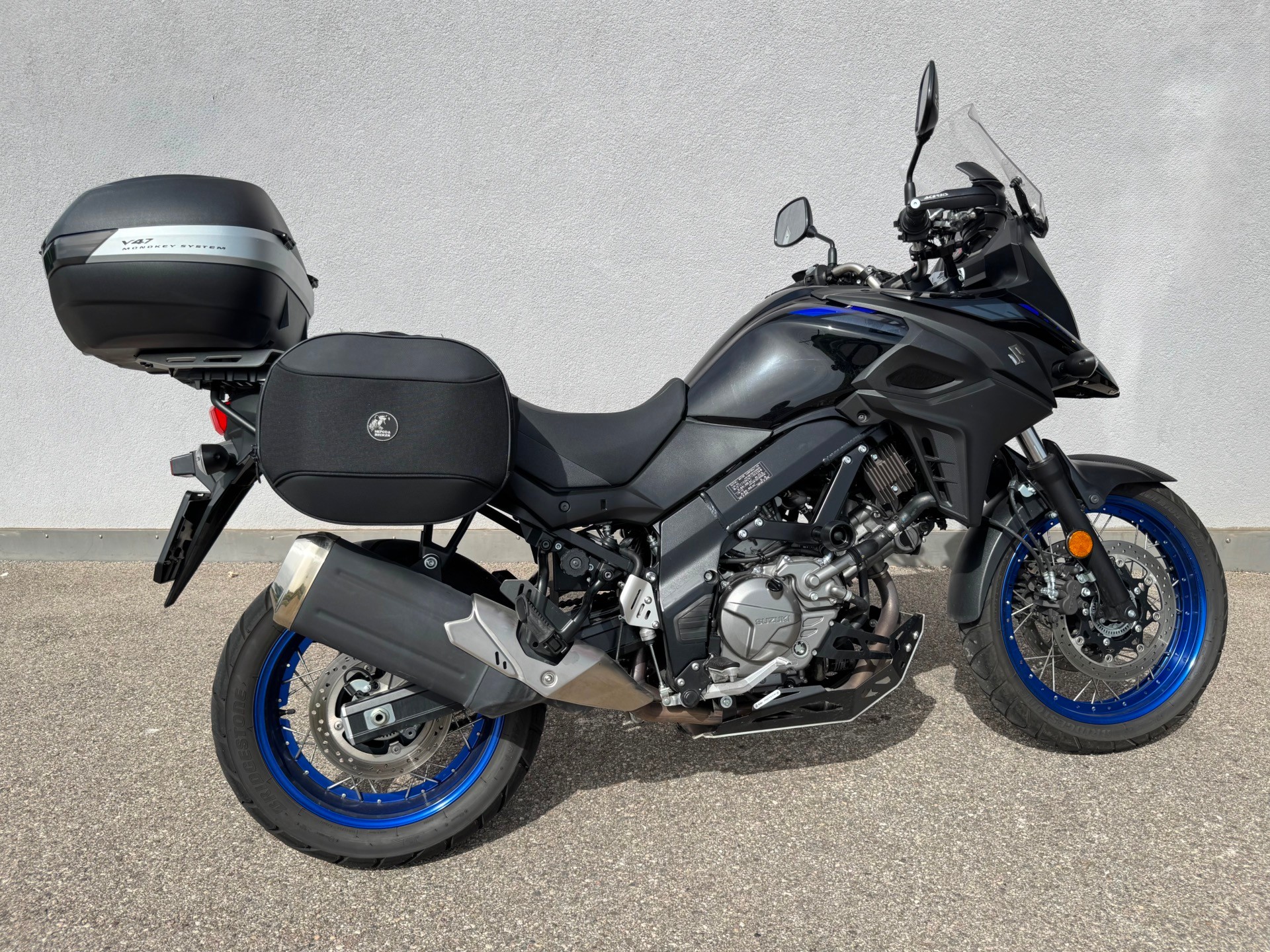 SUZUKI DL 650 XT (35kW)-image-8