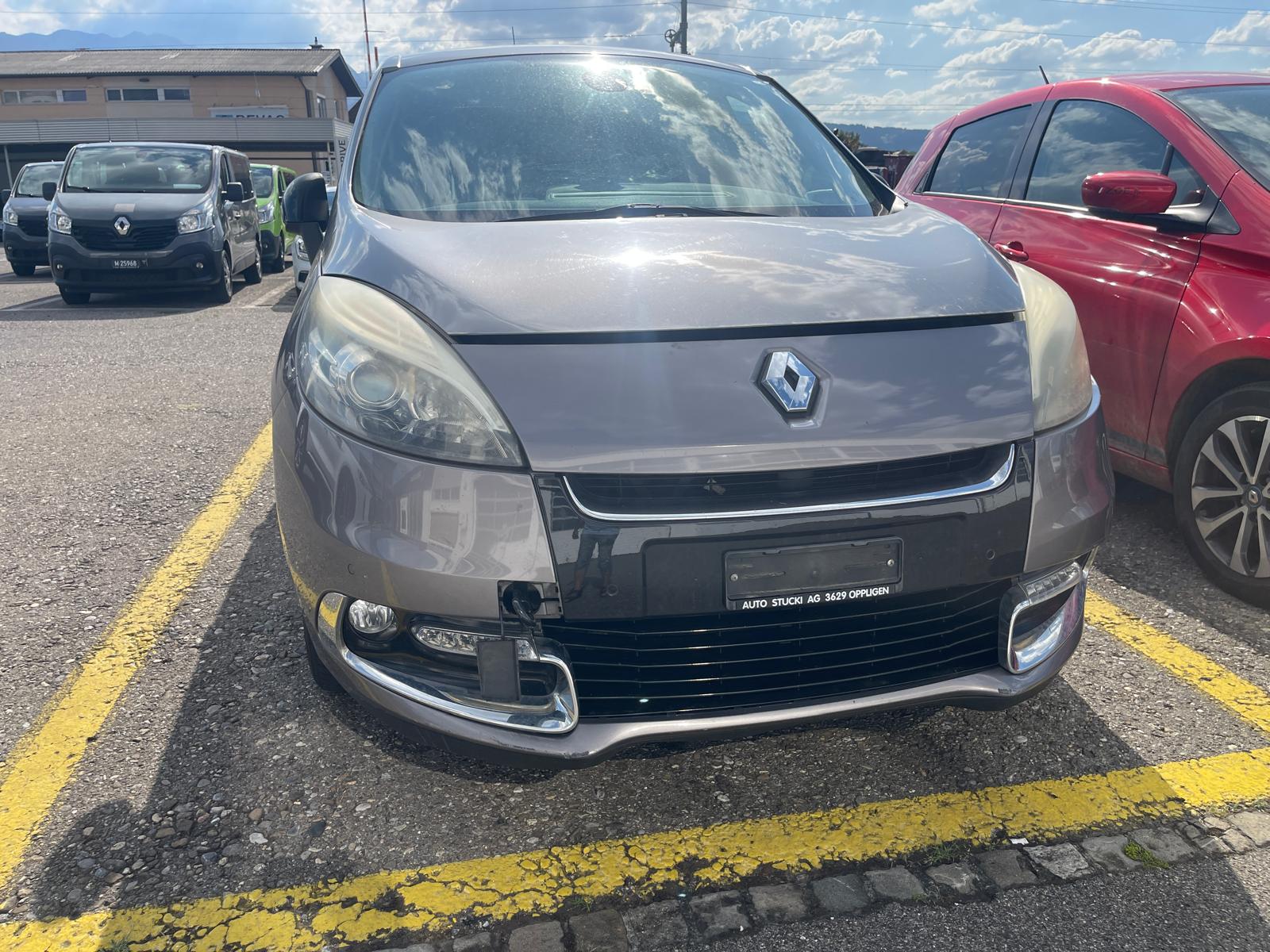 RENAULT Scénic 2.0 16V Bose X-Tronic CVT