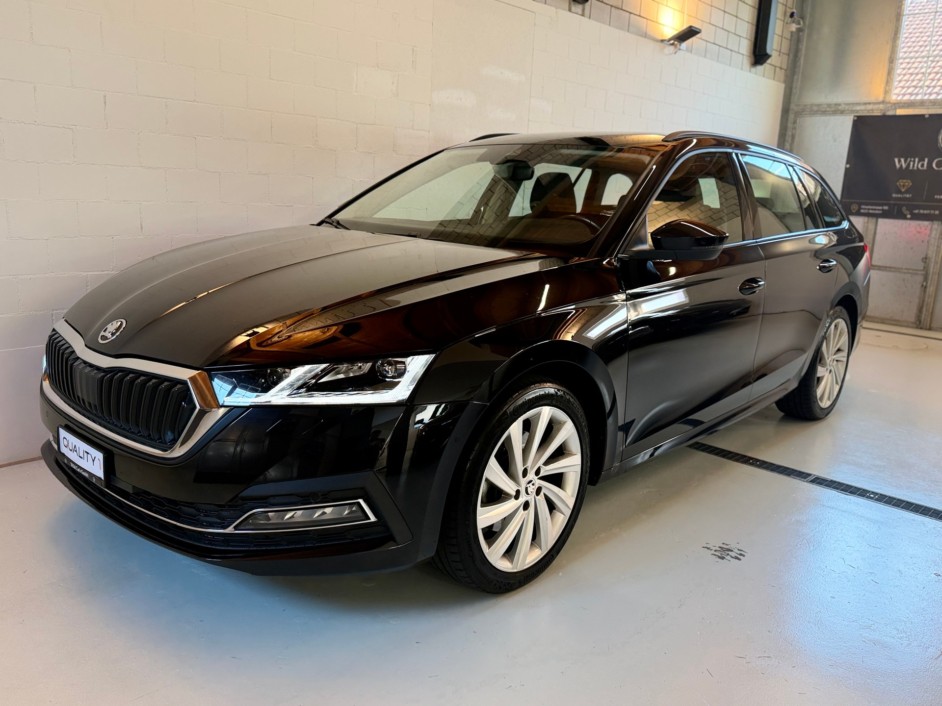 SKODA Octavia Combi 2.0 TDI DSG Style 4x4