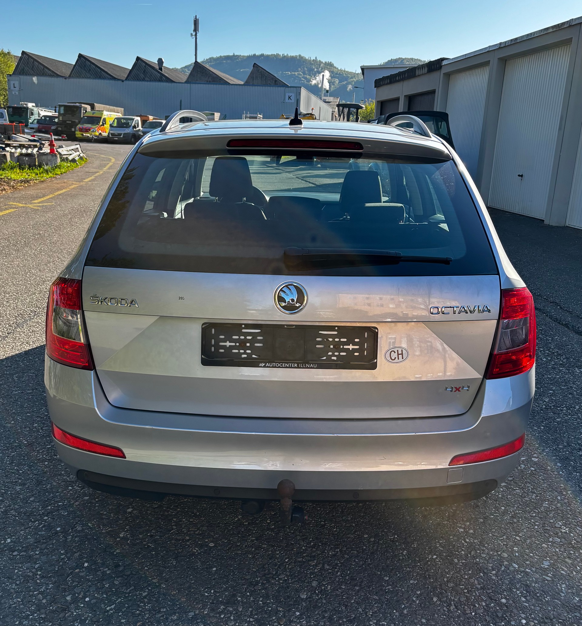 SKODA OCTAVIA-image-6