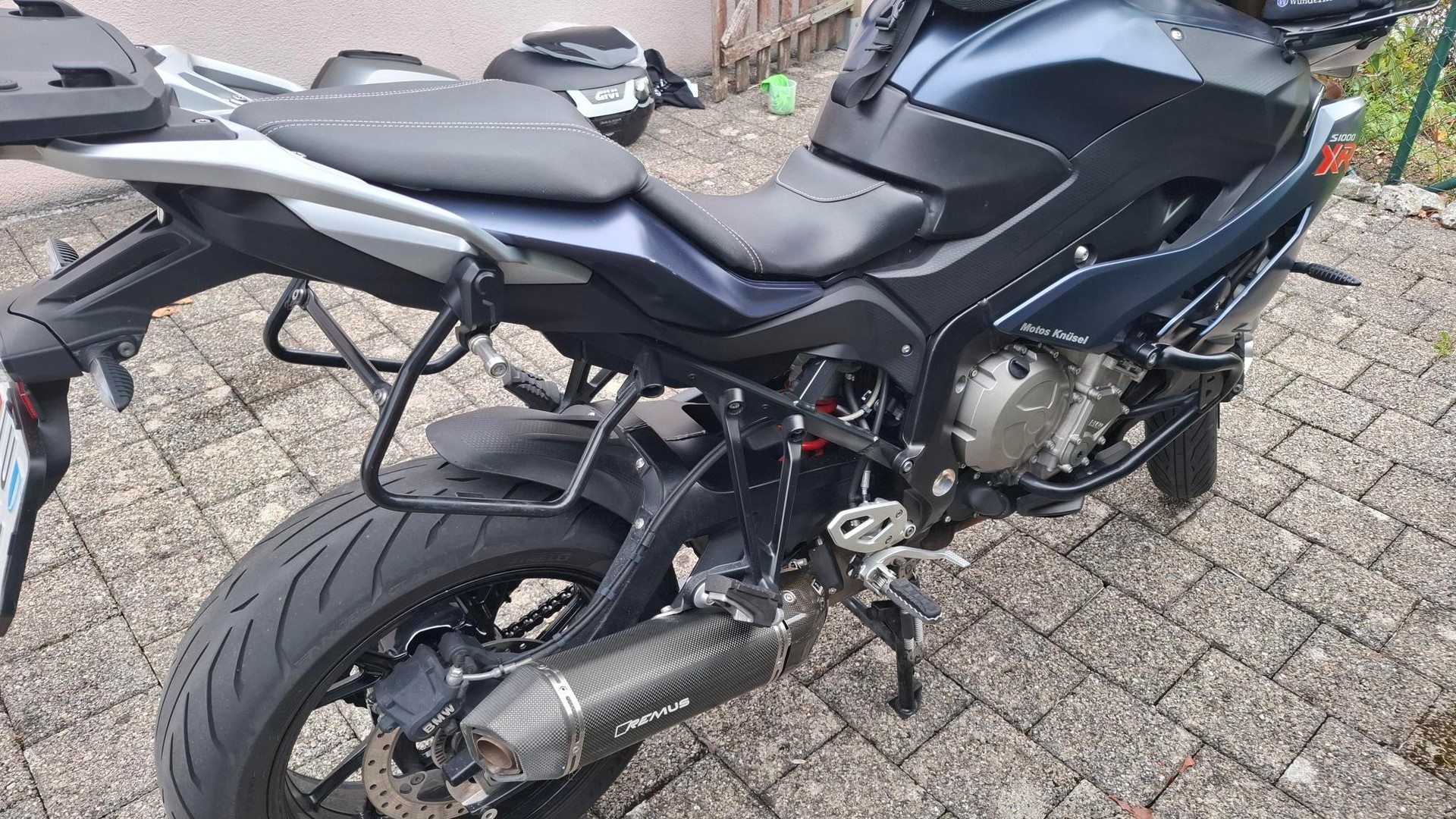 BMW S 1000 XR ABS-image-5