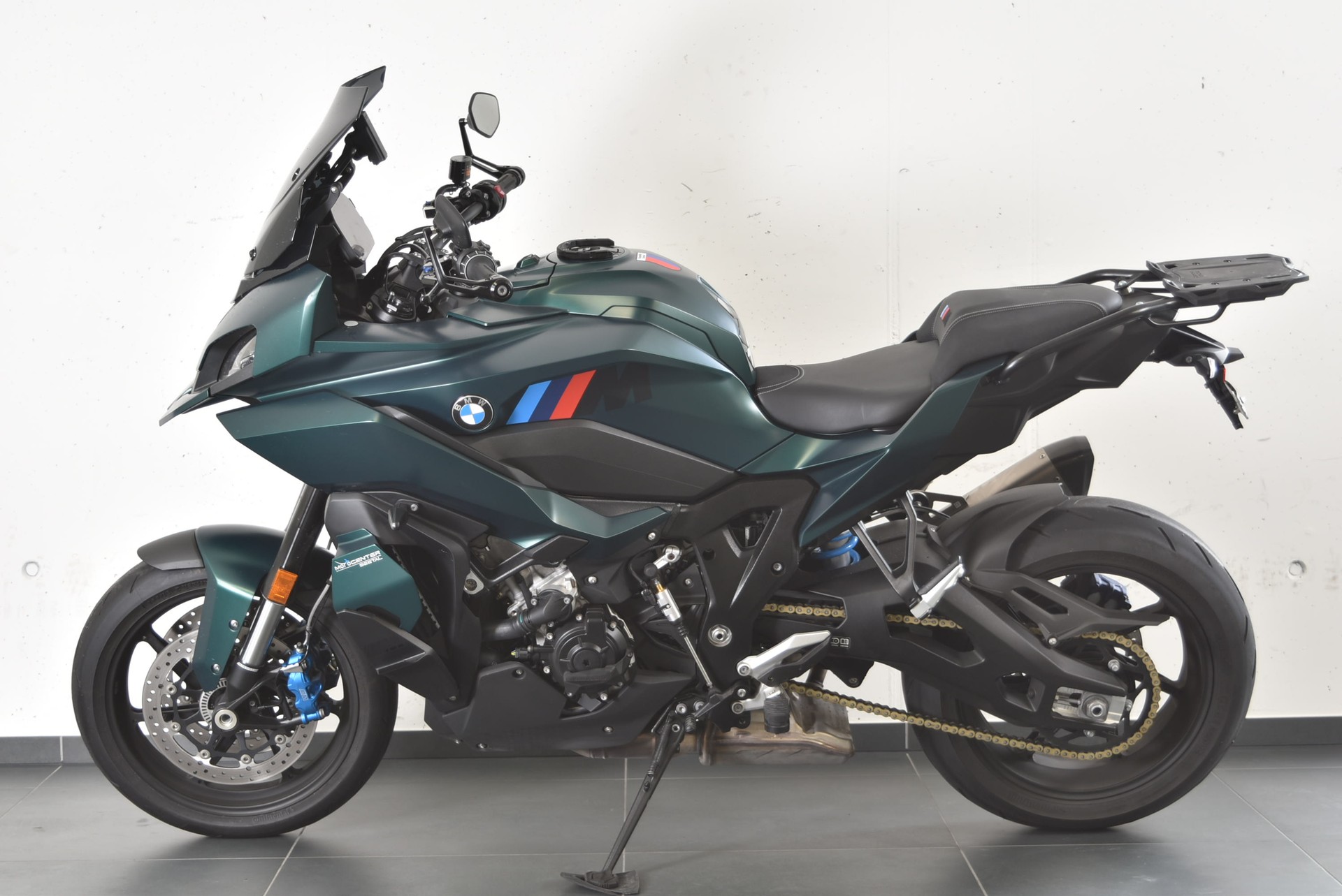 BMW M 1000 XR-image-0