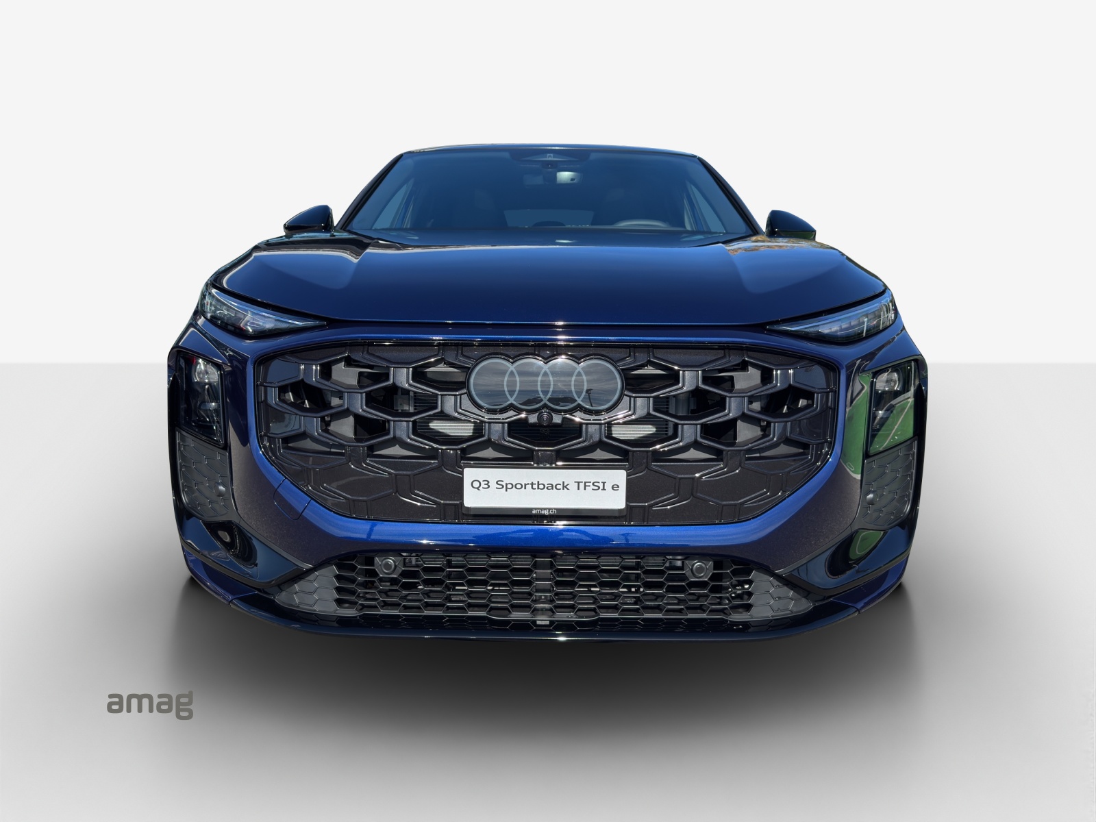 AUDI Q3 Sportback e-hybrid 200 kW S tronig-image-8