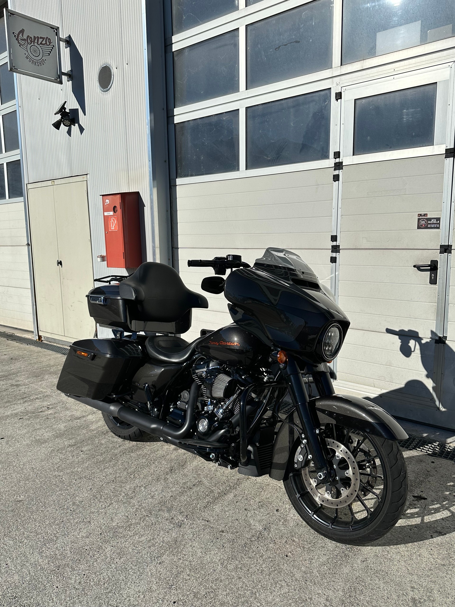HARLEY-DAVIDSON FLHXS Street Glide Special 114-image-1