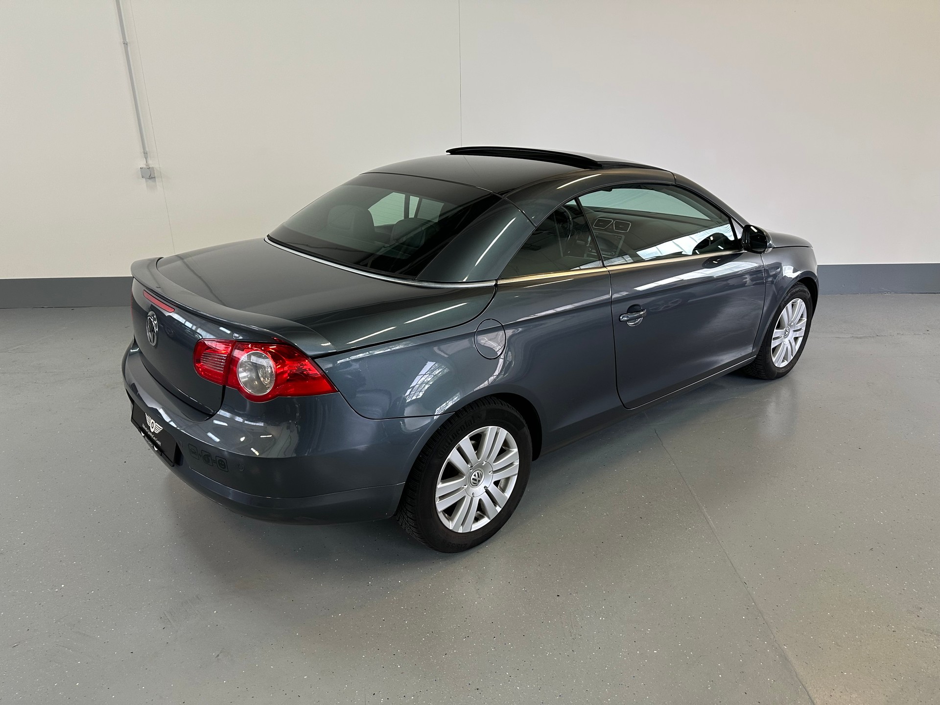 VW Eos 2.0 TDI-image-17