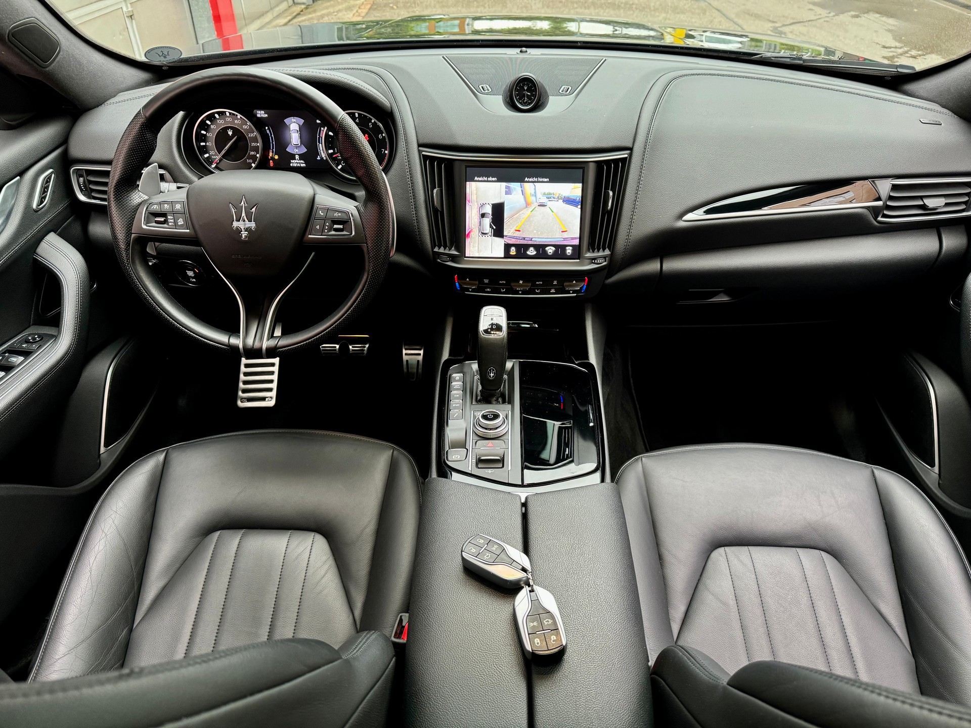 MASERATI Levante 3.0 V6 GranLusso Automatica-image-11