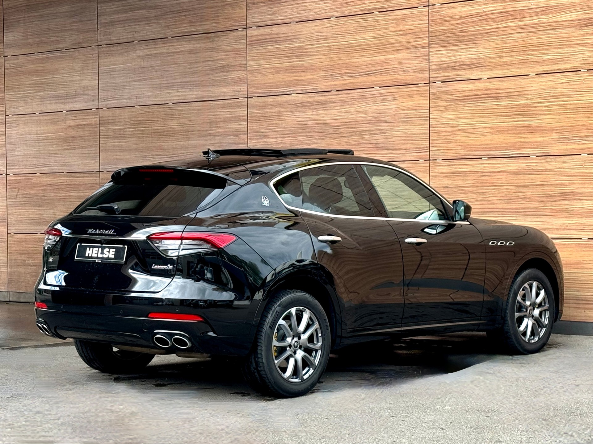 MASERATI Levante 3.0 V6 GranLusso Automatica-image-5