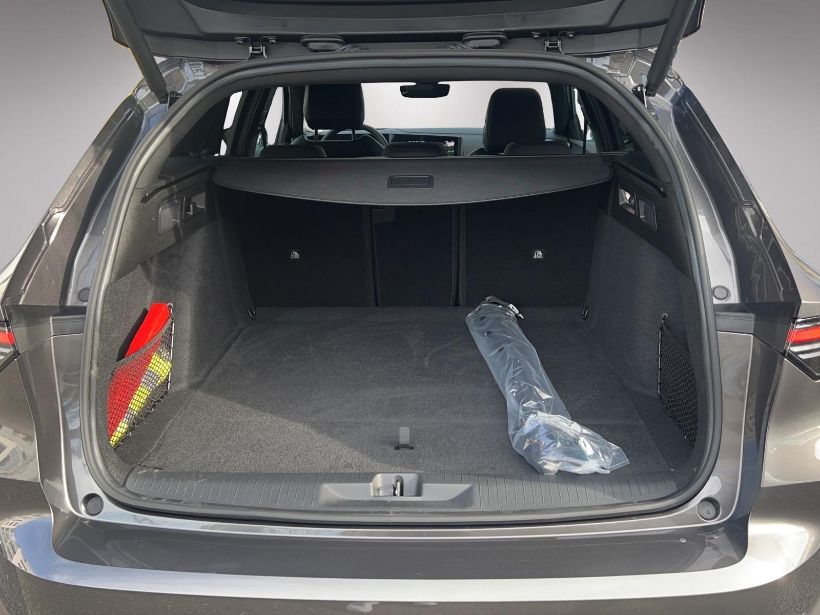 OPEL Astra Sports Tourer 1.6 T PHEV 180 Swiss Plus-image-29