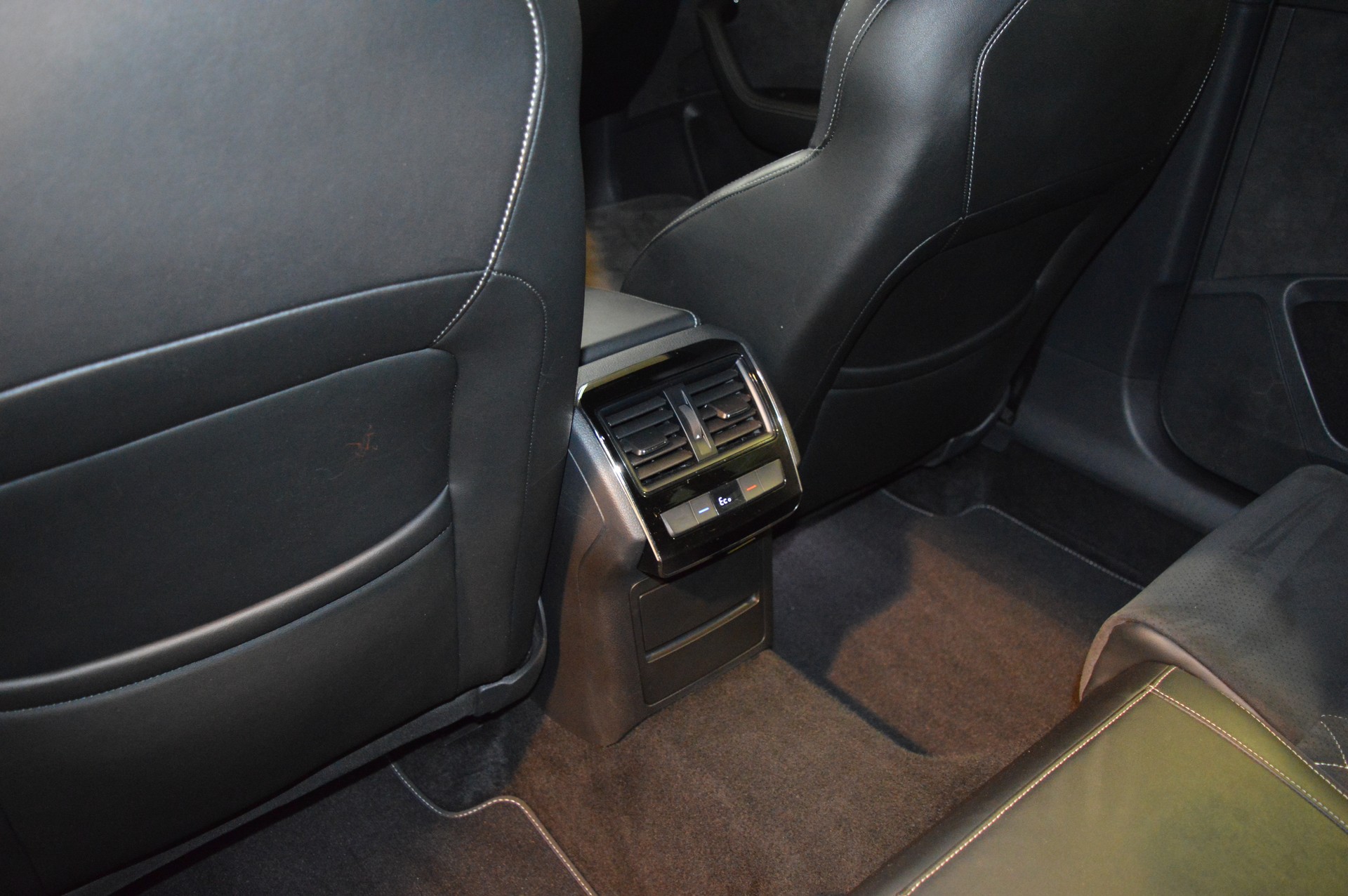 SKODA Superb 1.4 TSI Sport Line PHEV DSG-image-19