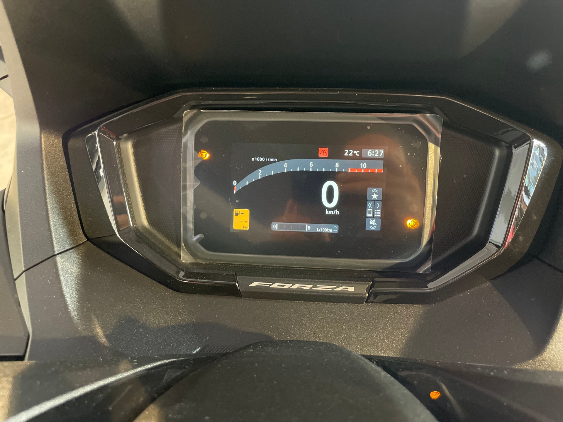 HONDA NSS 350 Smart Top Box-image-3