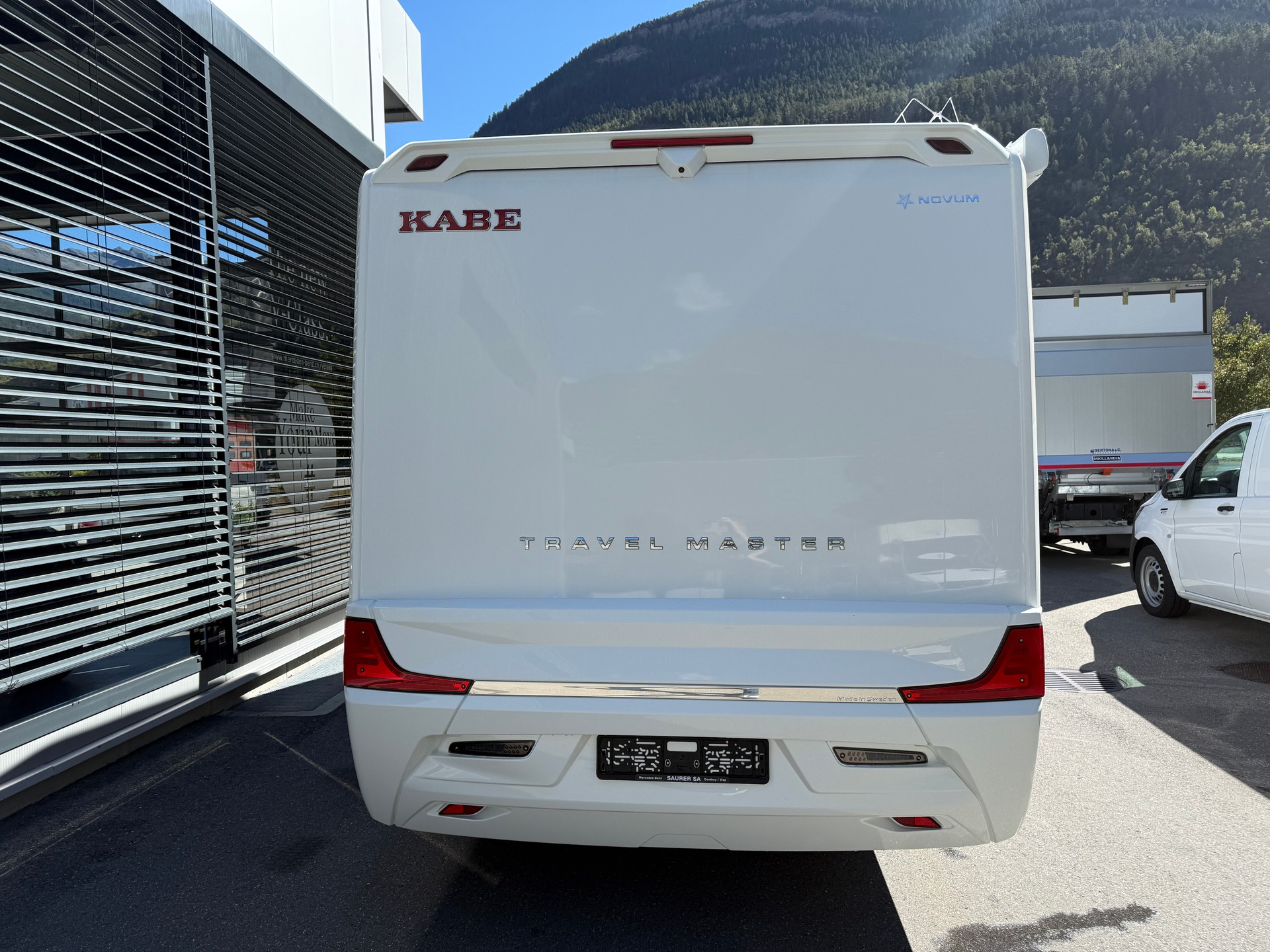 KABE Novum Compact 720 LGB-showroom-element-3