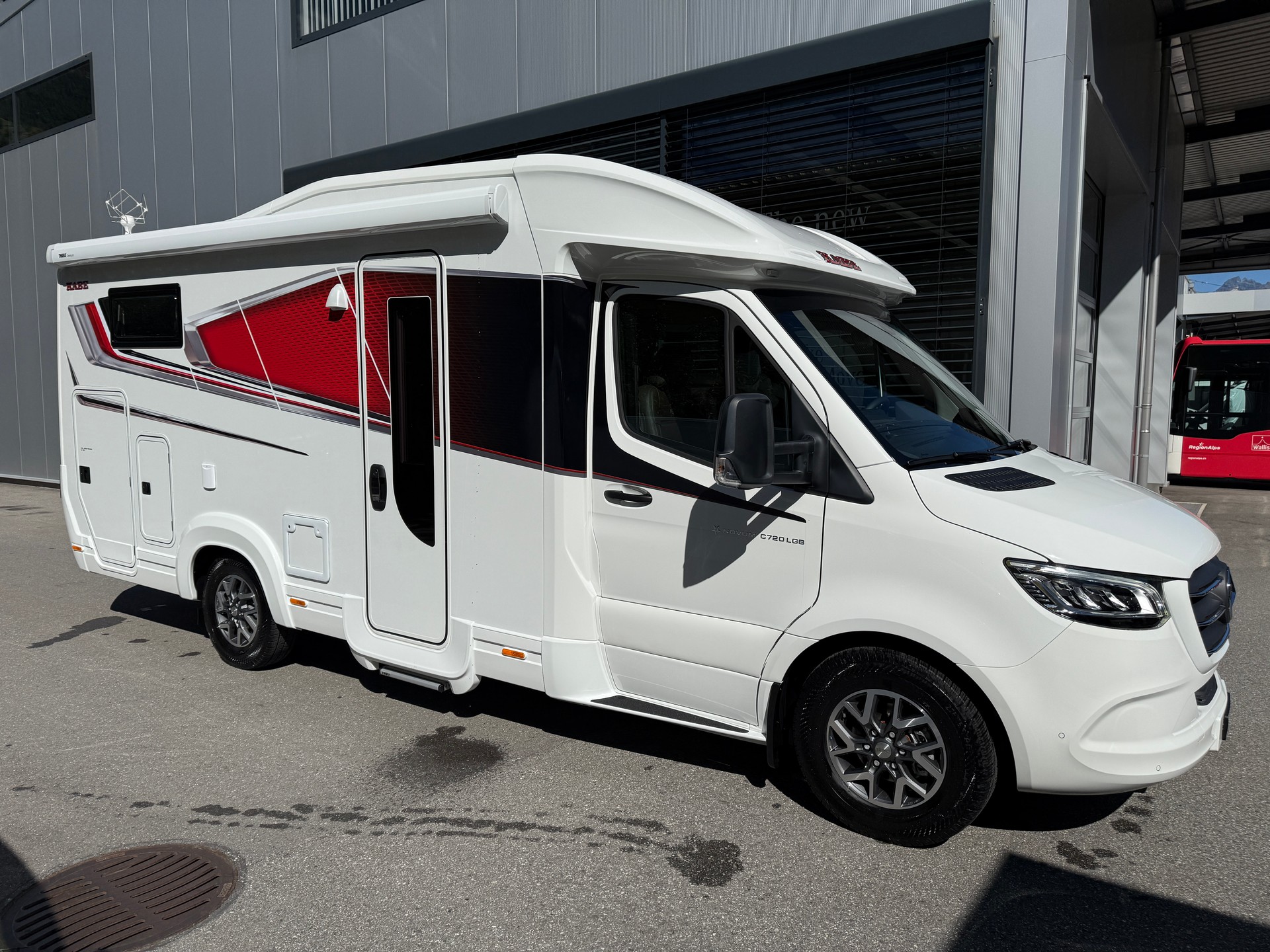 KABE Novum Compact 720 LGB