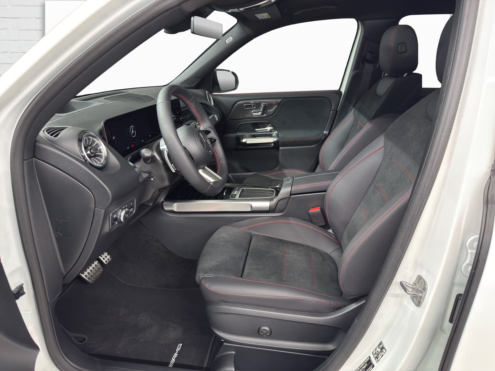 MERCEDES-BENZ GLB 220 d AMG Line 4Matic-image-6