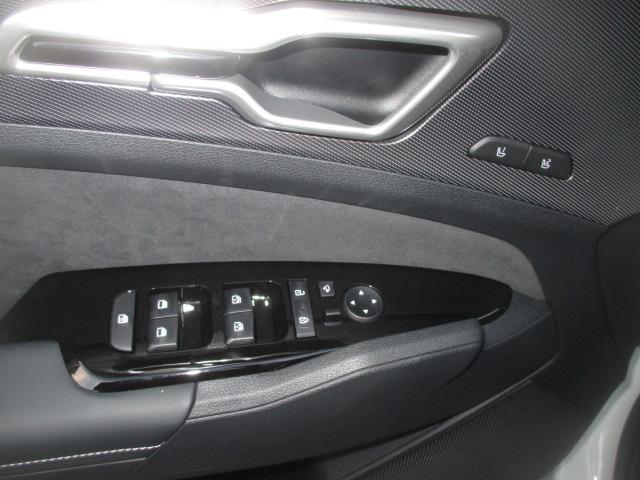 KIA Sportage 1.6 T-GDi Hybrid GT-Line-image-11