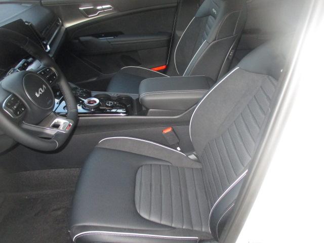 KIA Sportage 1.6 T-GDi Hybrid GT-Line-image-6