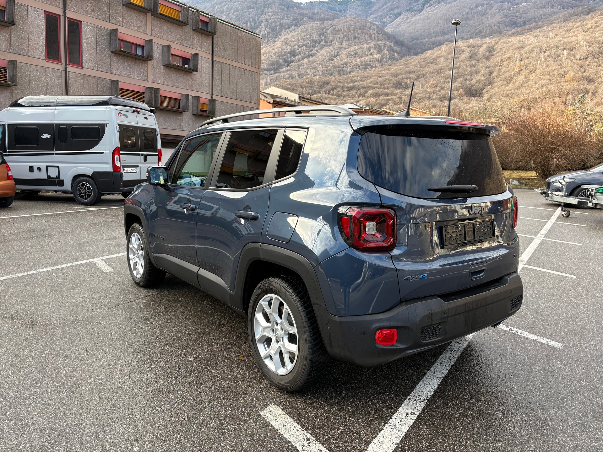 JEEP Renegade 1.3 T PHEV S AWD-image-5