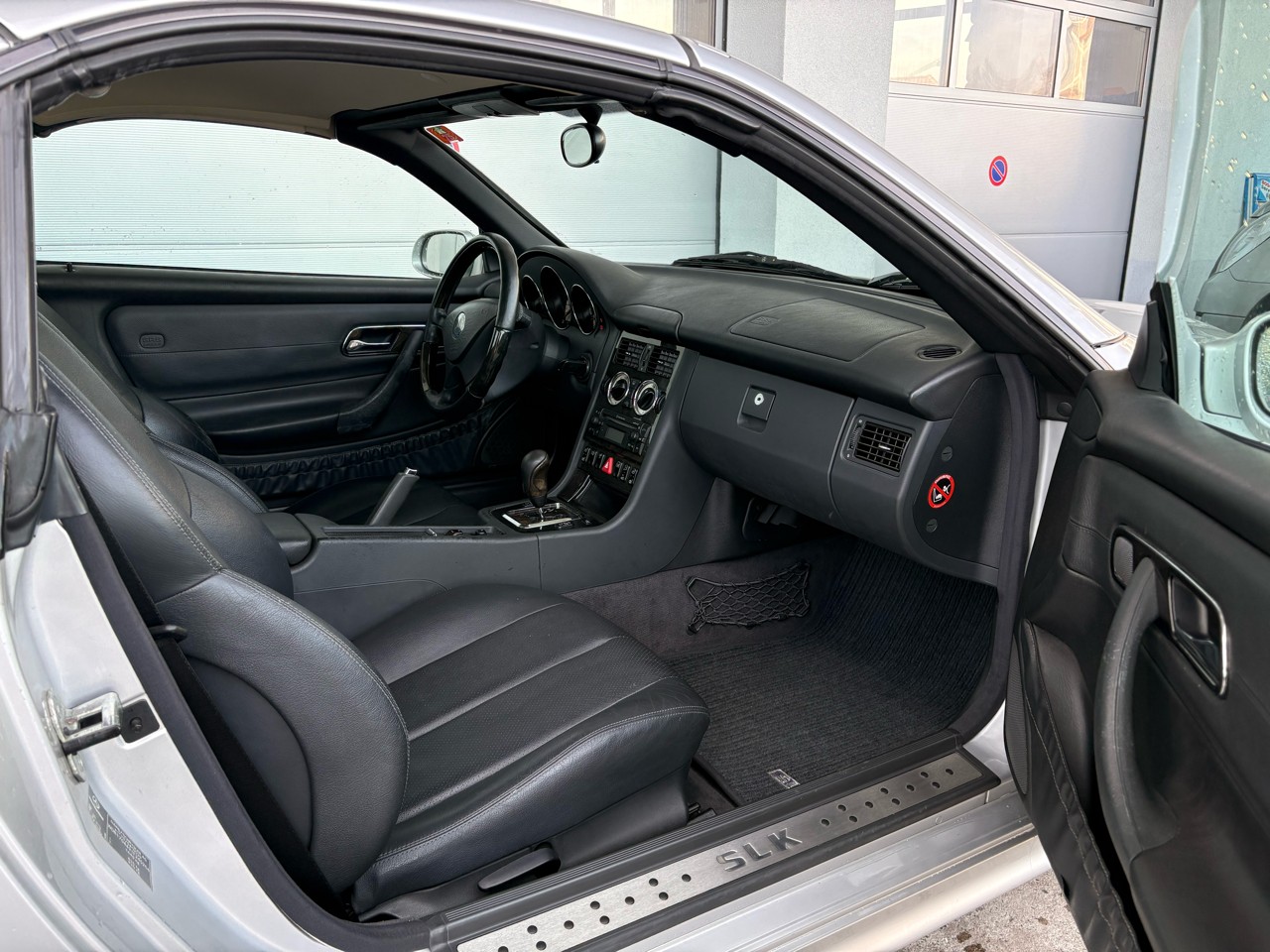 MERCEDES-BENZ SLK 230 Kompressor-image-8
