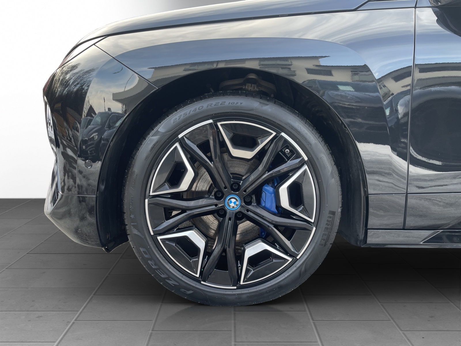 BMW iX xDrive50-image-13