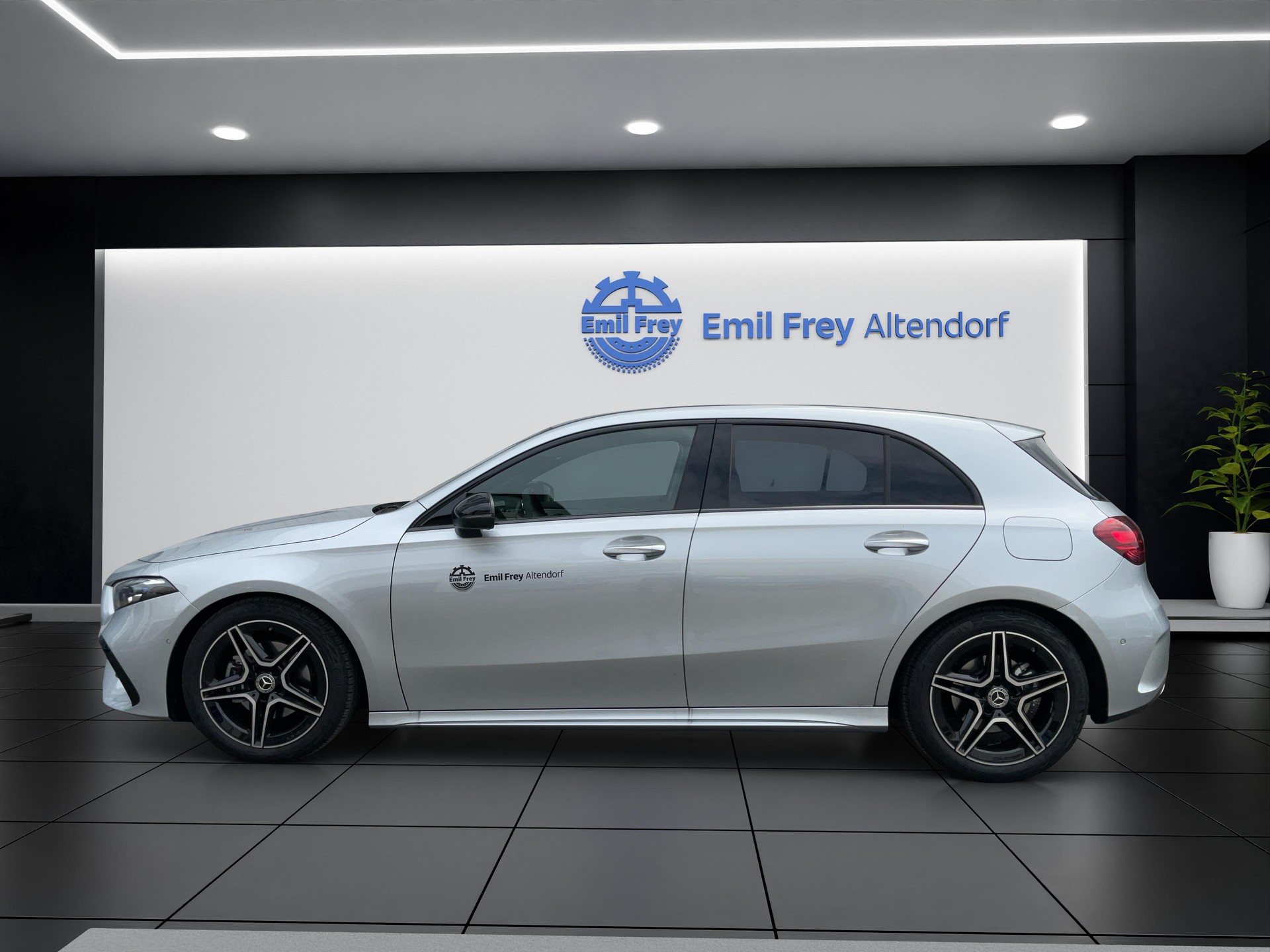 MERCEDES-BENZ A 200 Night Star AMG Line-showroom-element-2