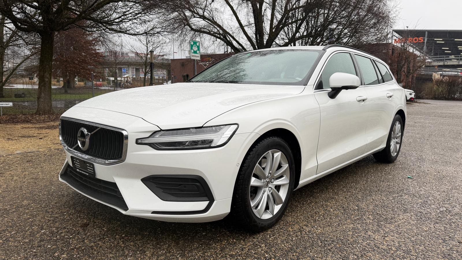 VOLVO V60 B4 Diesel Mild Hybrid Core Geartronic