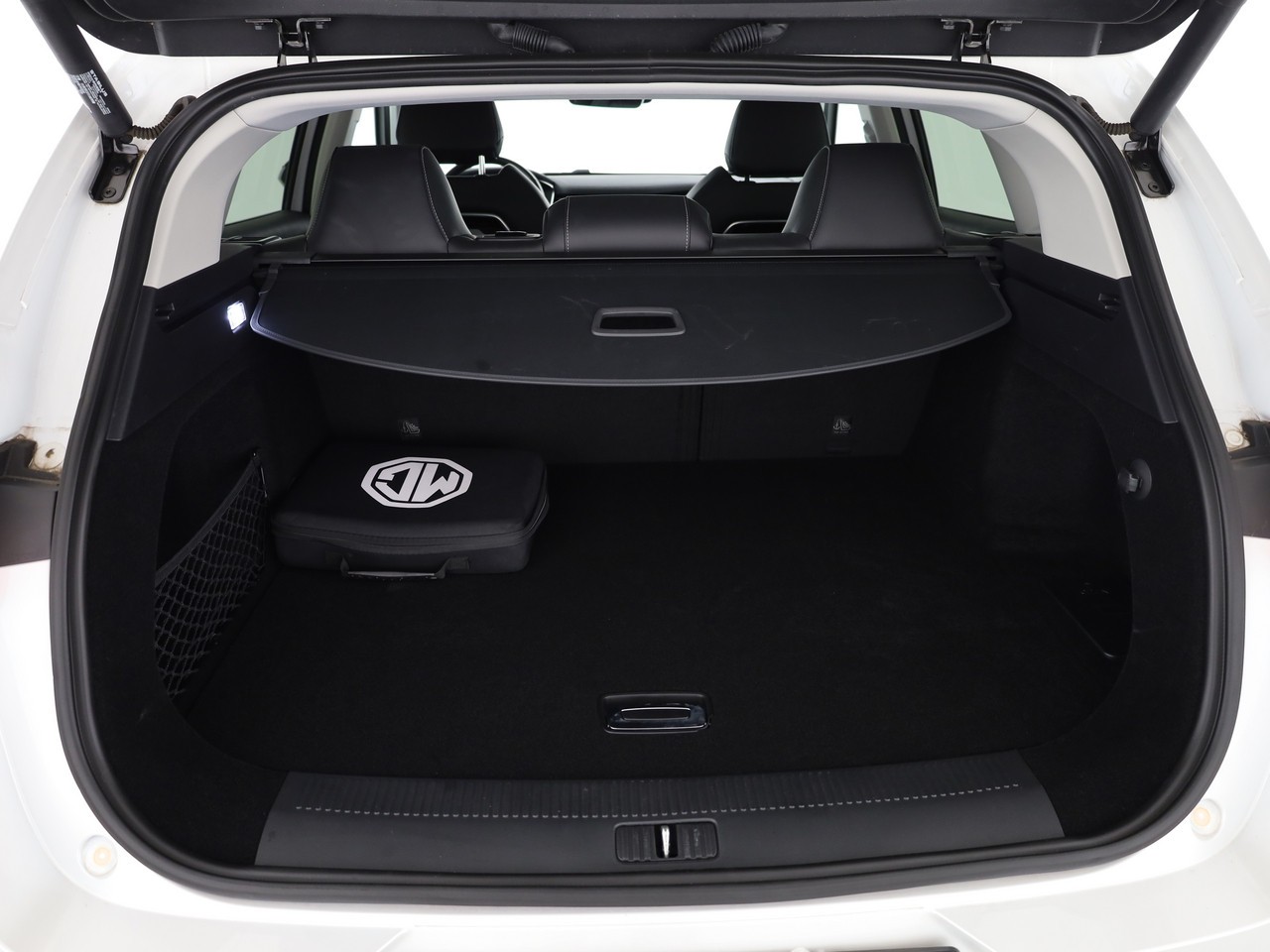 MG Marvel R EV 70kWh Performance AWD-image-5