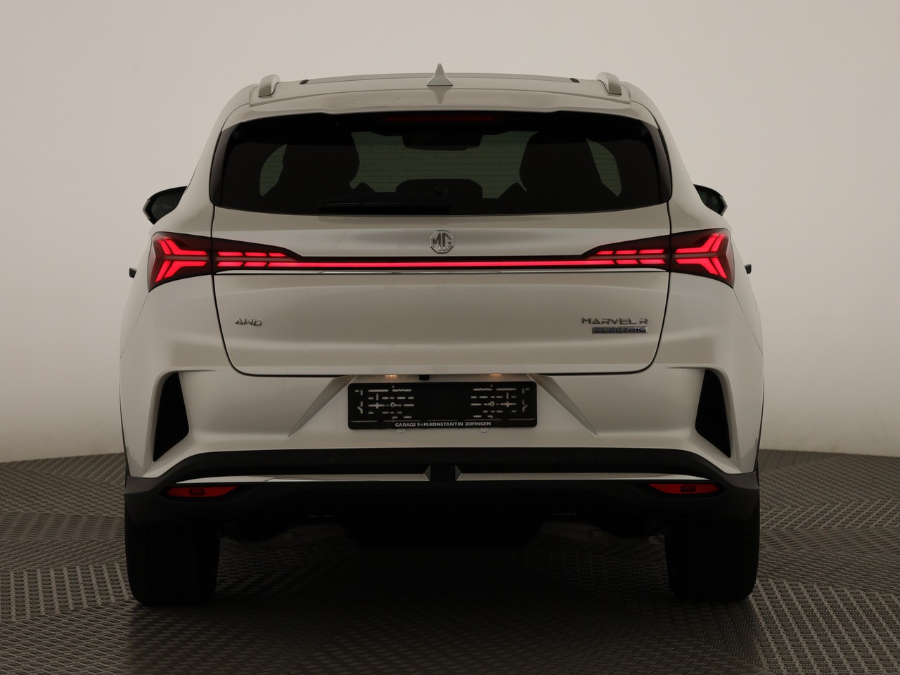 MG Marvel R EV 70kWh Performance AWD-image-4