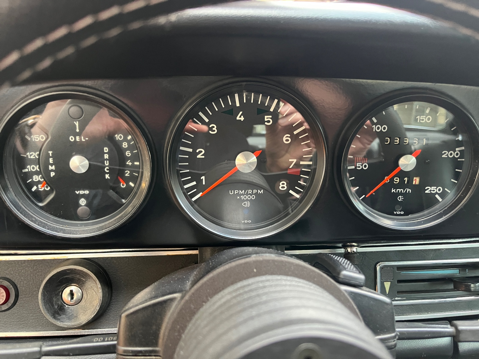 PORSCHE 911 S 2.7-image-8