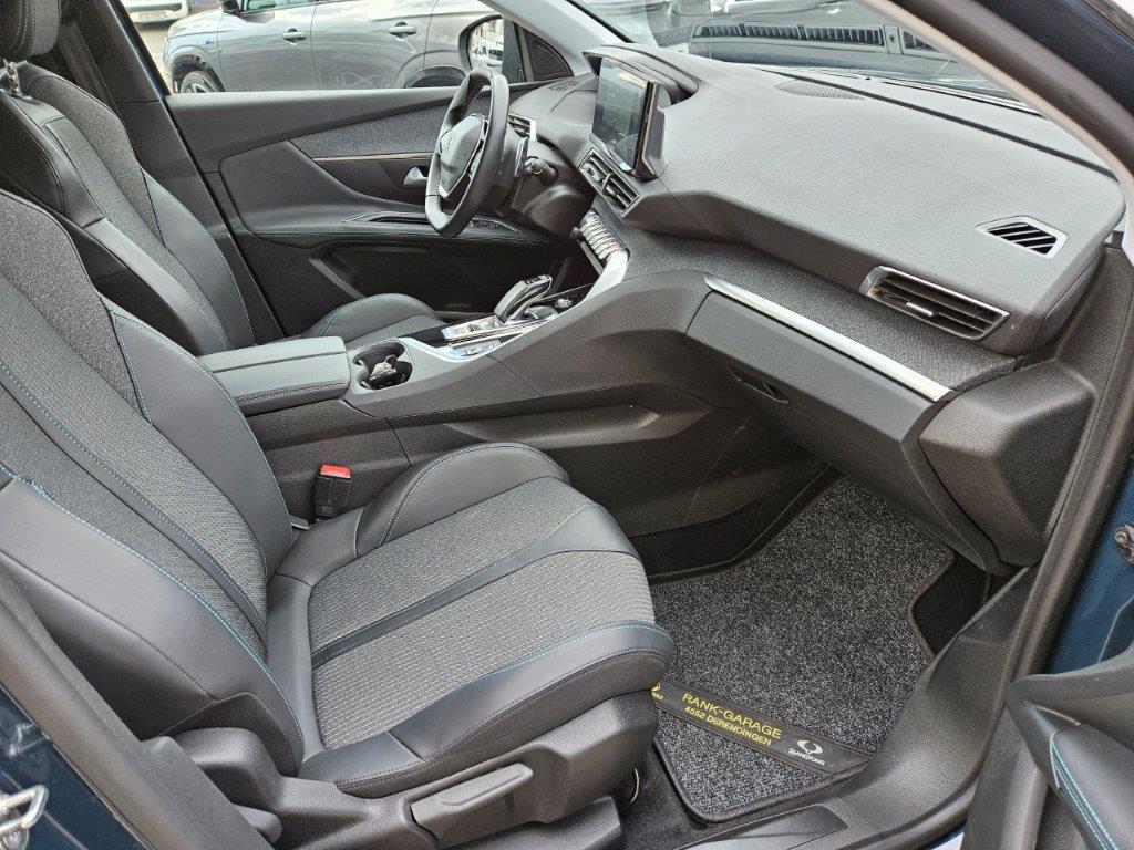 PEUGEOT 3008 1.6 Plug-in Hybrid Allure Pack-image-15