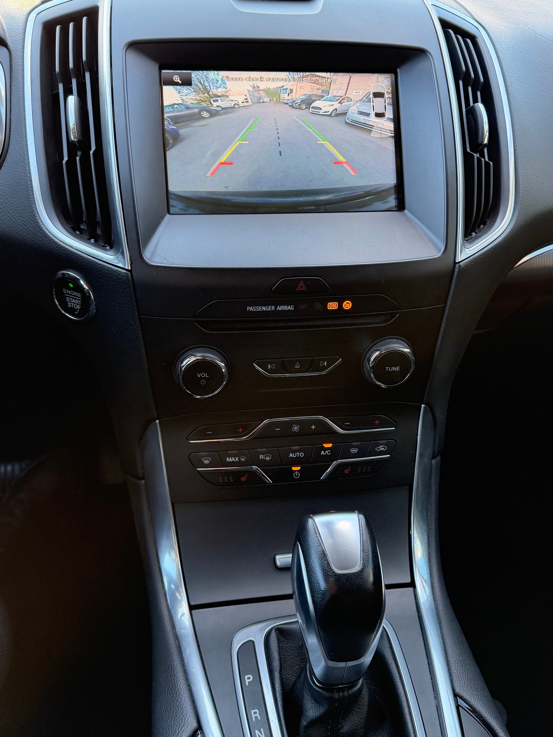 FORD S-Max 2.0 TDCi Titanium PowerShift-image-9