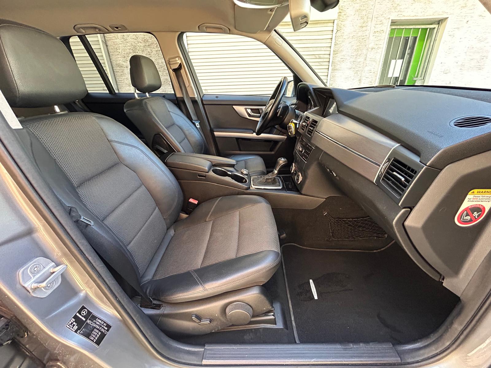 MERCEDES-BENZ GLK 220 CDI BlueEfficiency 4Matic 7G-Tronic-image-11