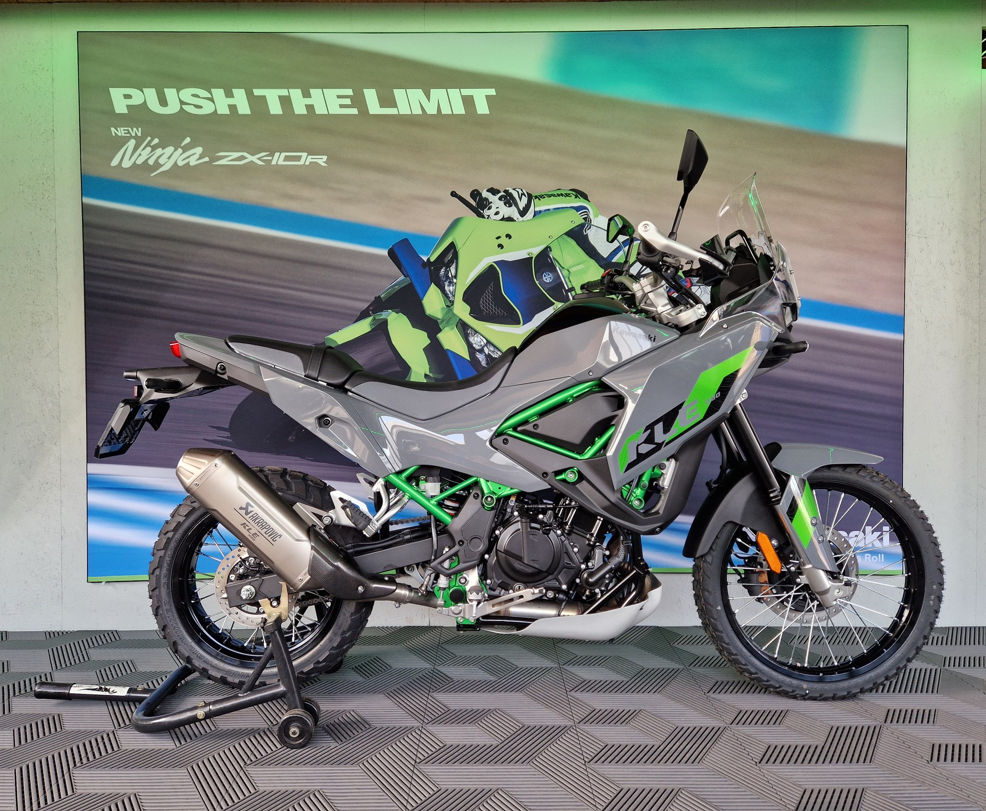 KAWASAKI KLE 500 SE Ab **18 Jahren **-image-1