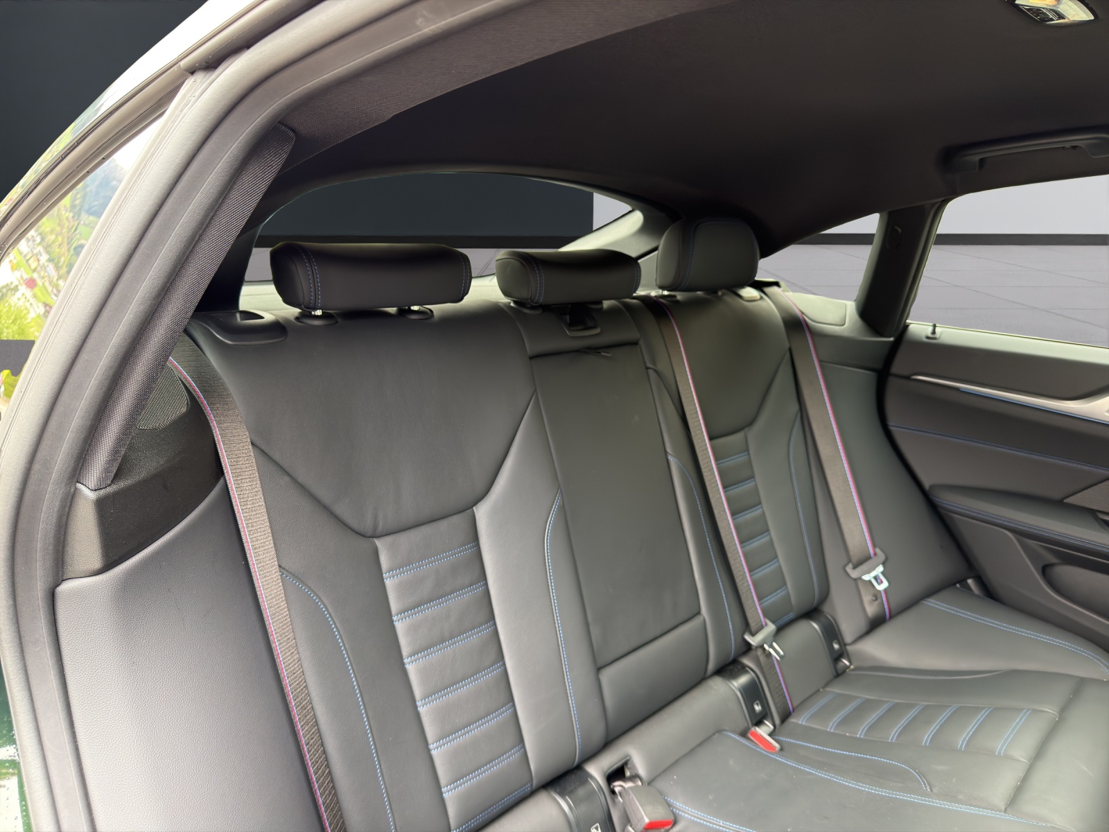 BMW i4 M50-image-15