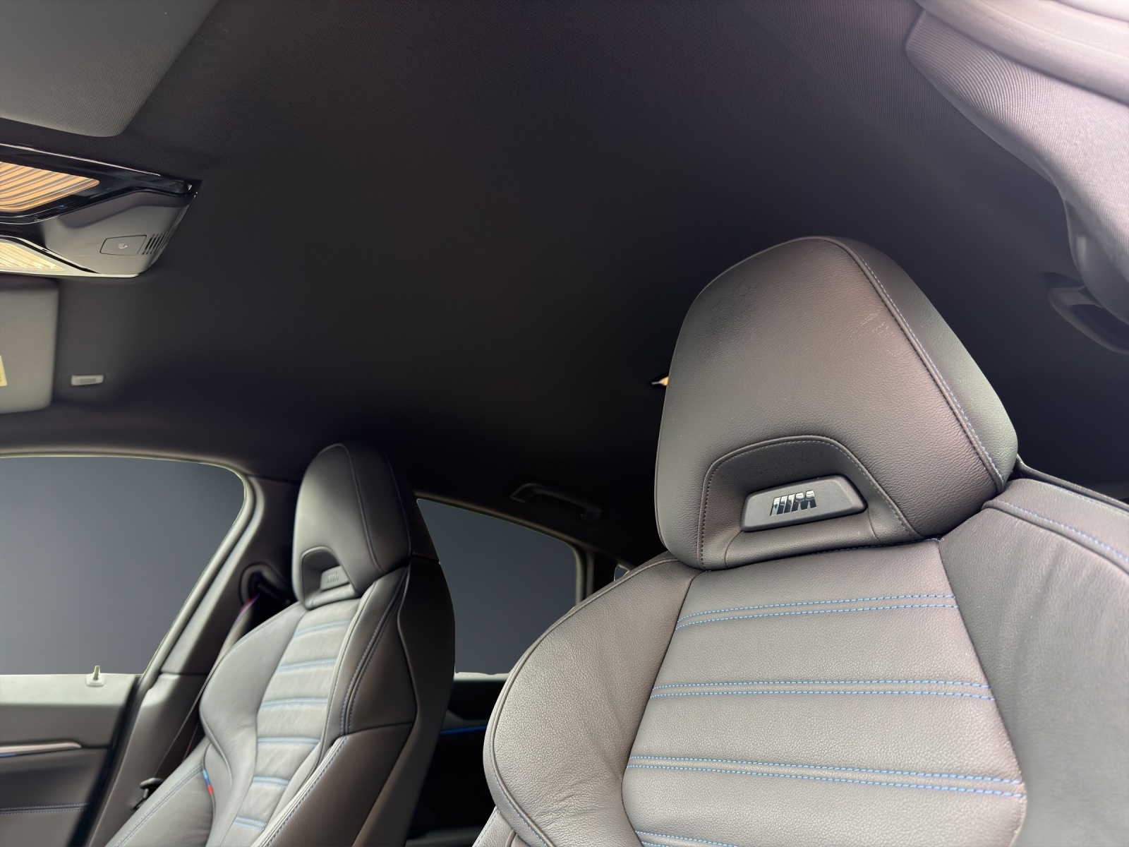 BMW i4 M50-image-10