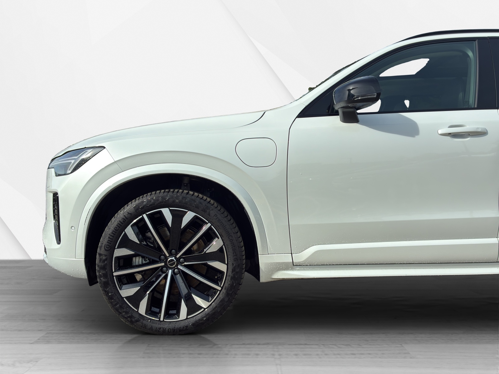 VOLVO XC90 2.0 T8 TE Ultra Dark eAWD-image-8
