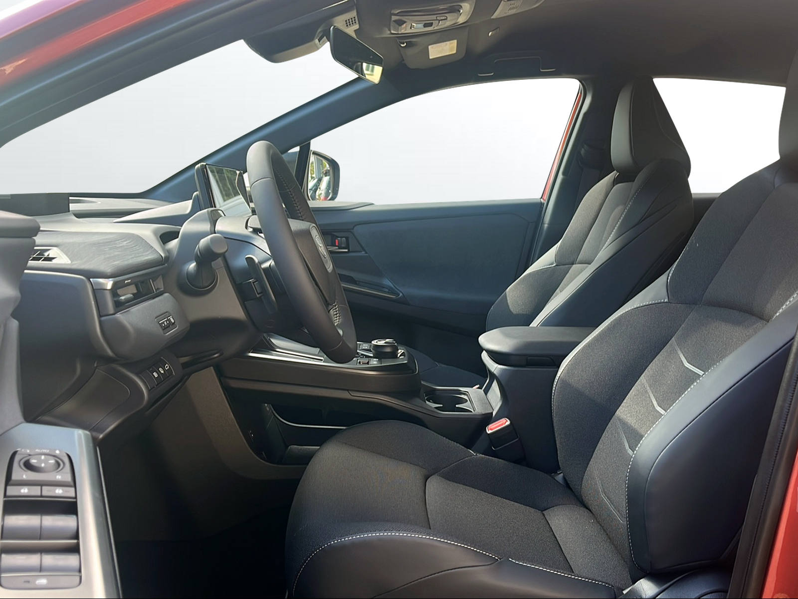 TOYOTA C-HR+ 77 kWh Style AWD-image-8